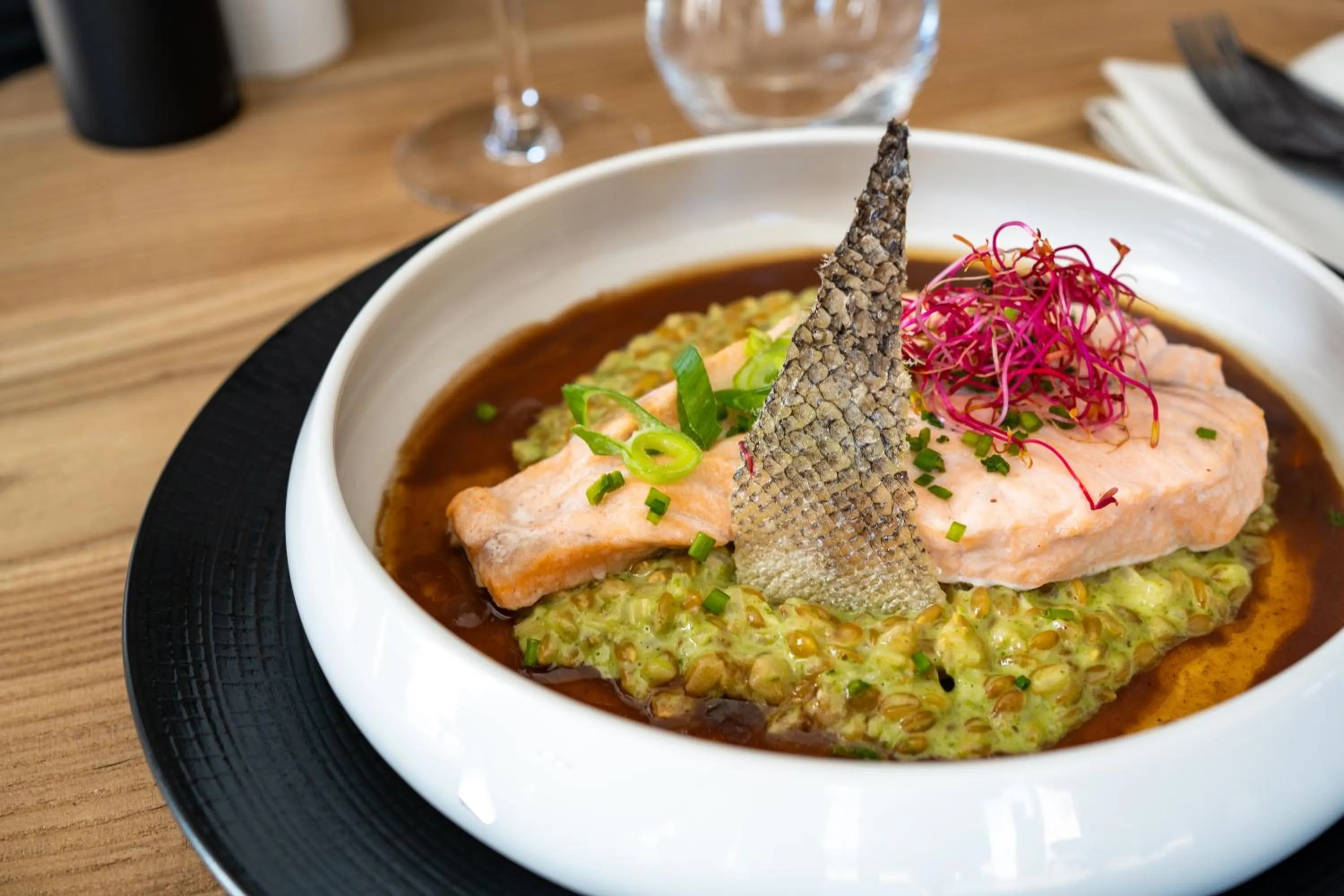 Restaurant/places to eat in Hôtel - Restaurant Le MITIGANA