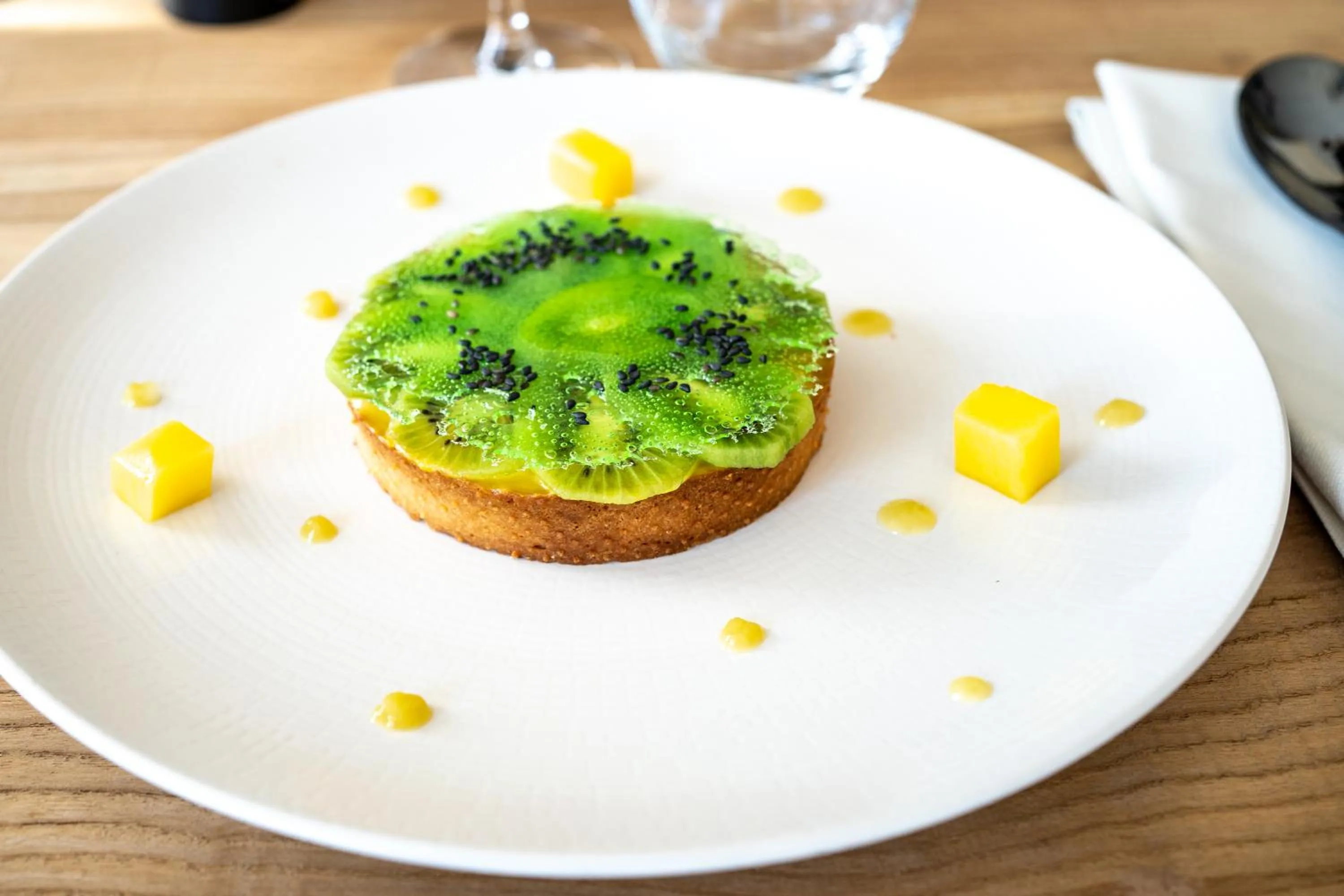 Restaurant/places to eat in Hôtel - Restaurant Le MITIGANA