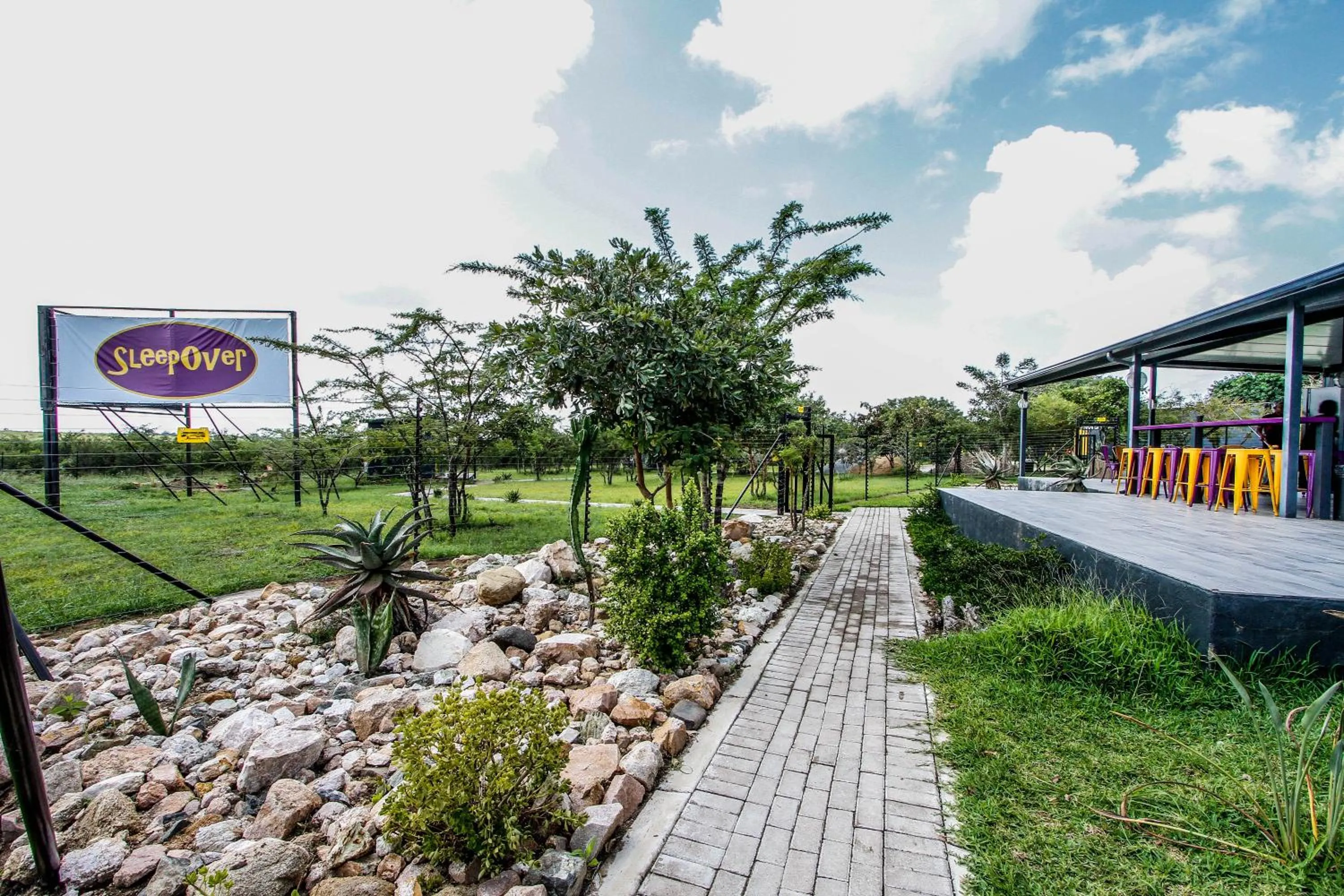 Garden view in SleepOver Orpen Gate