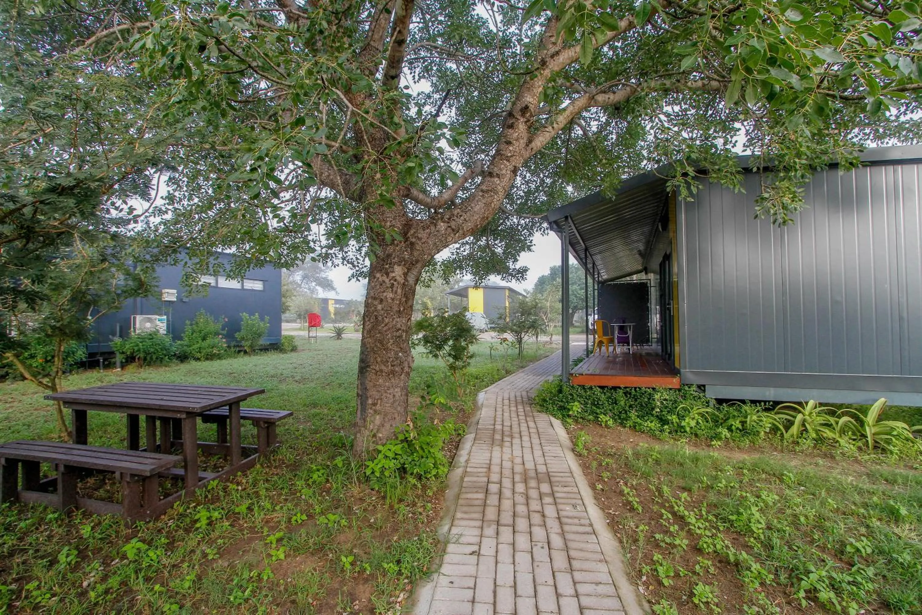 Garden view in SleepOver Orpen Gate
