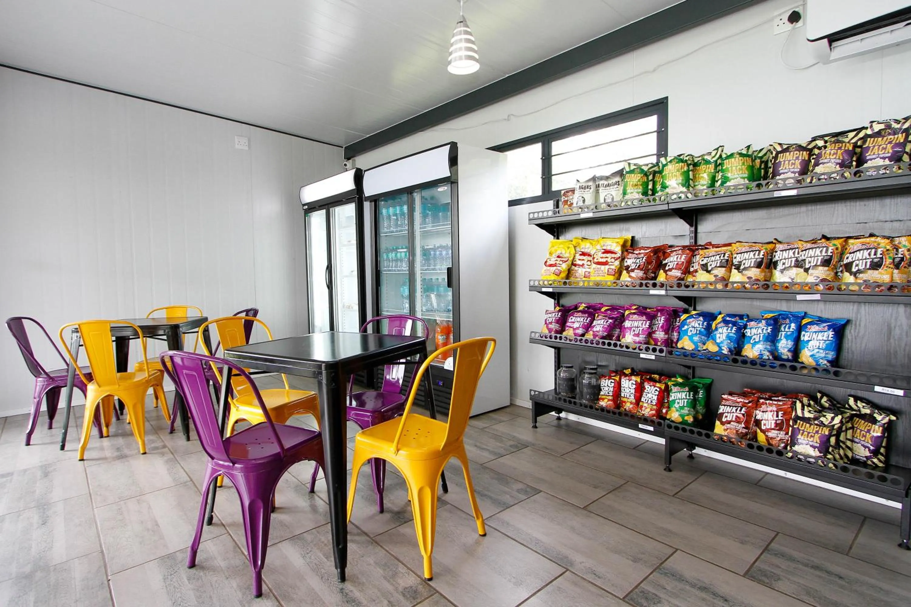 Supermarket/grocery shop in SleepOver Orpen Gate