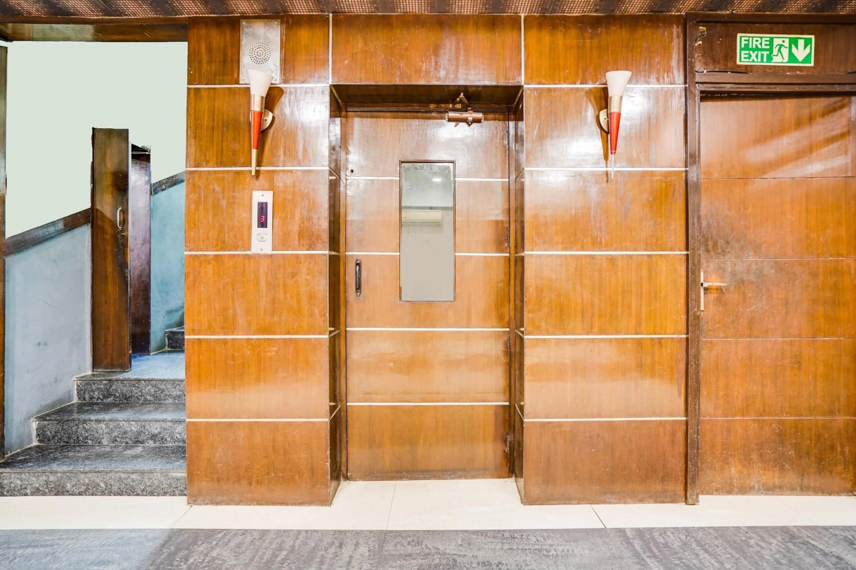 Lobby or reception in Super Hotel O Grand Peepal