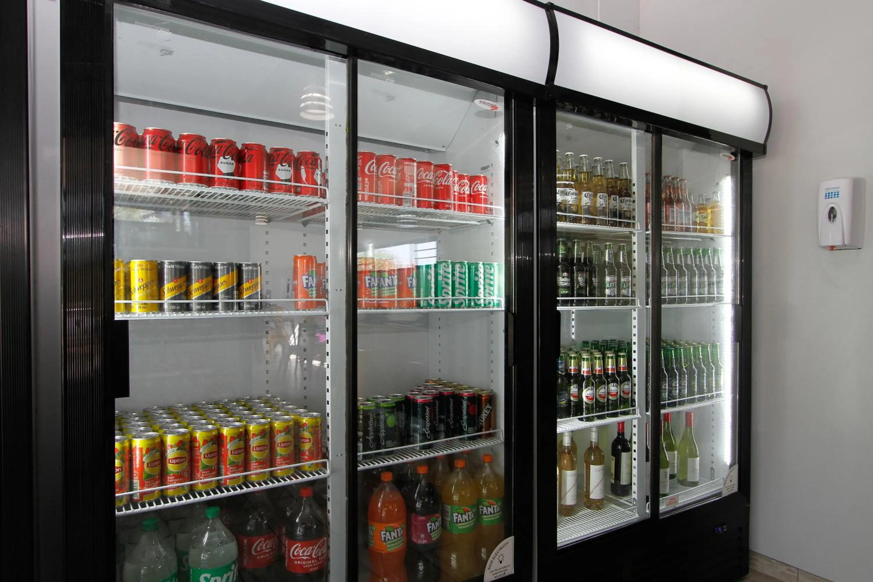 Supermarket/grocery shop in SleepOver Beitbridge