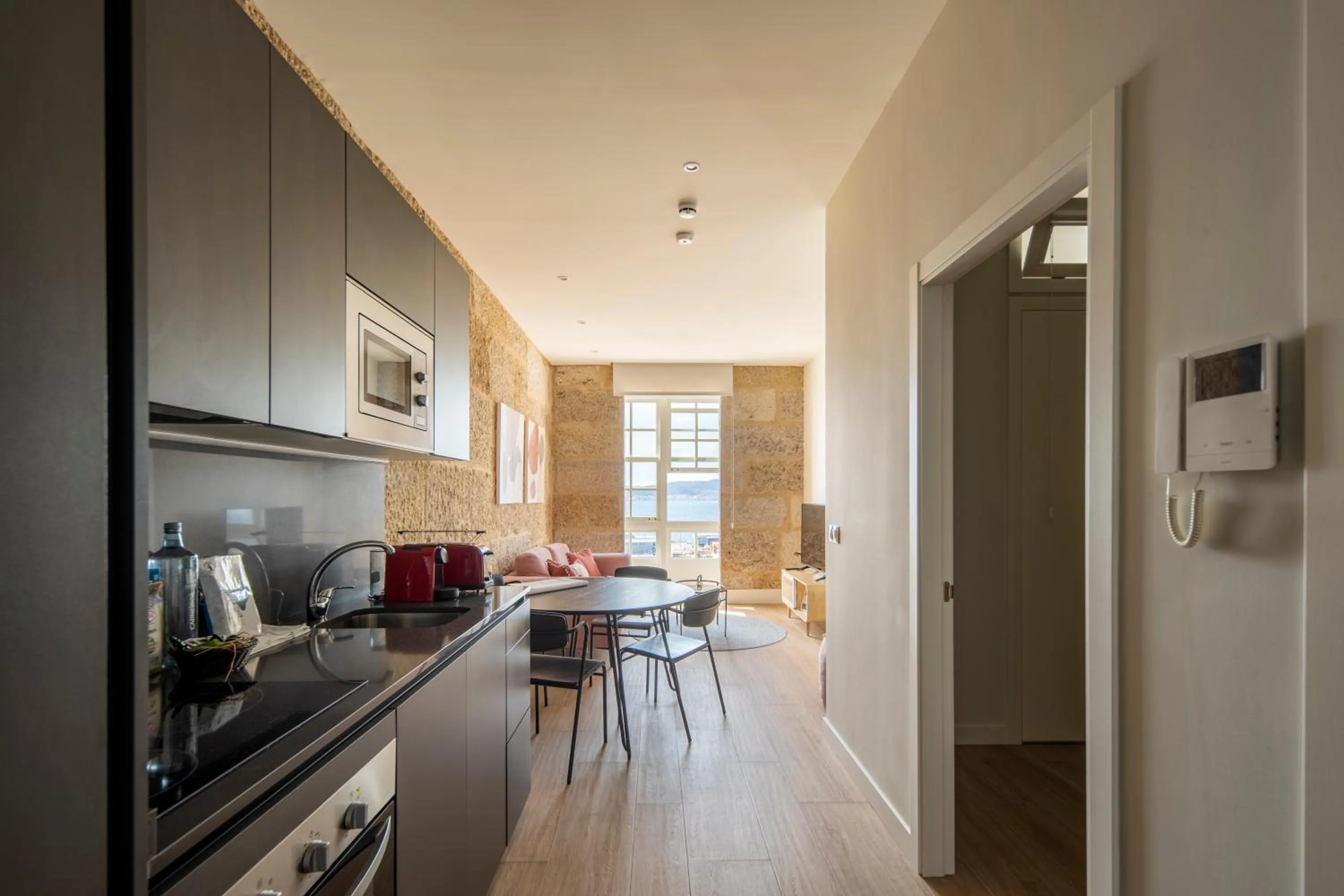Kitchen or kitchenette in Bow Homes by Como en Casa