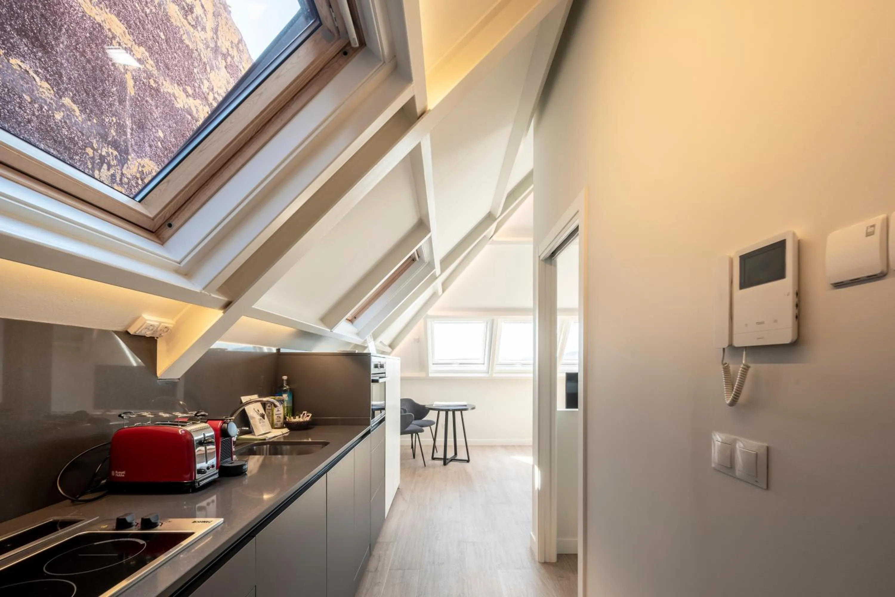 Kitchen or kitchenette in Bow Homes by Como en Casa