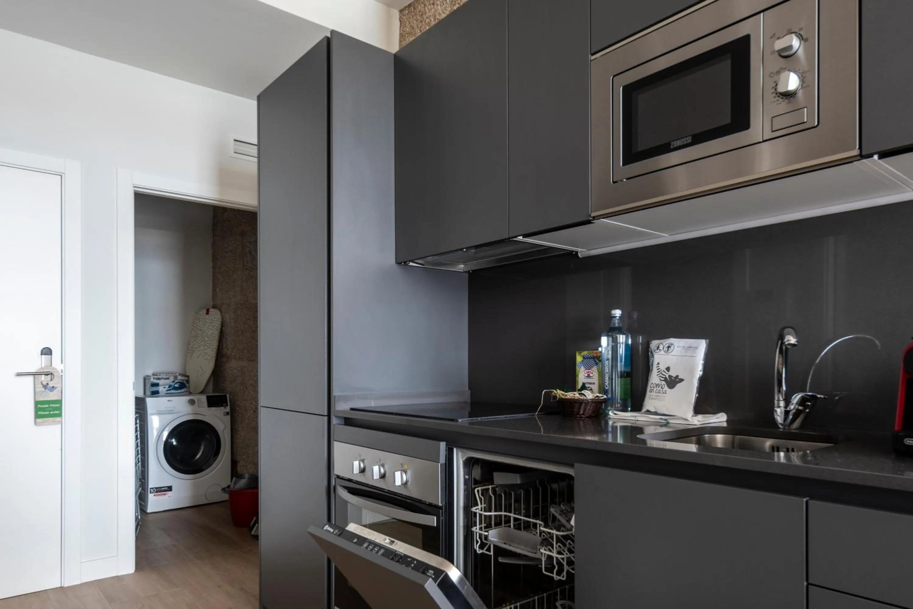 Coffee/tea facilities in Bow Homes by Como en Casa