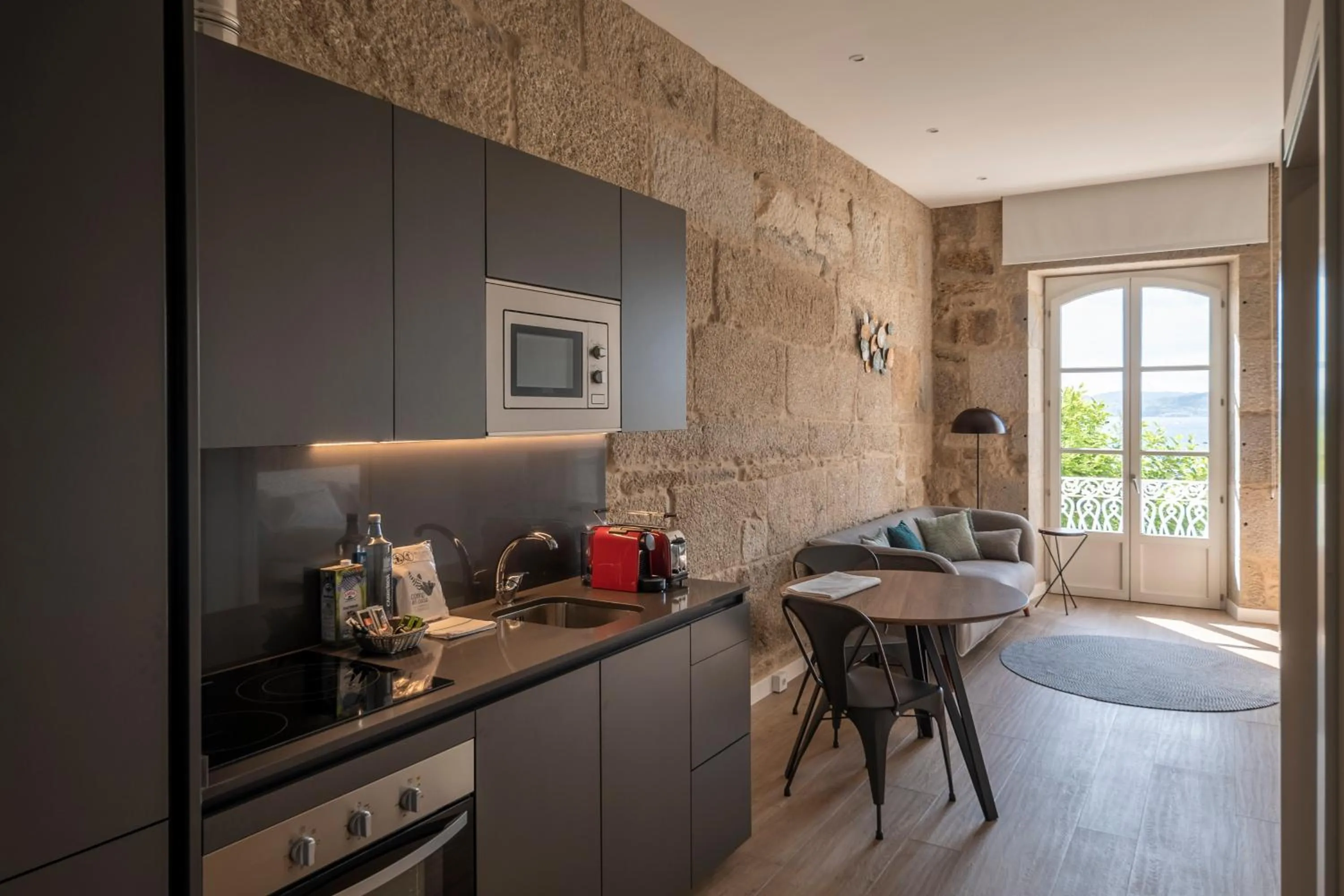 Kitchen or kitchenette in Bow Homes by Como en Casa
