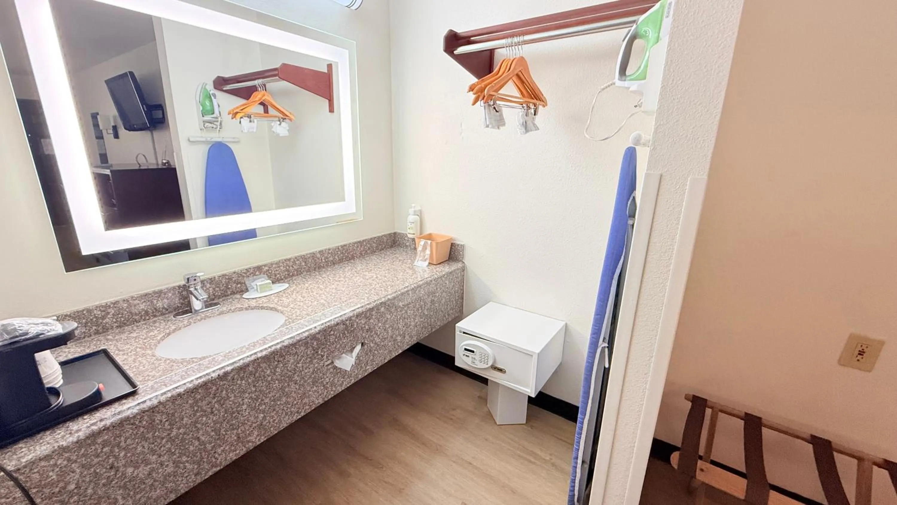 Bathroom, Bed in Ramada by Wyndham San Antonio Near SeaWorld - Lackland AFB