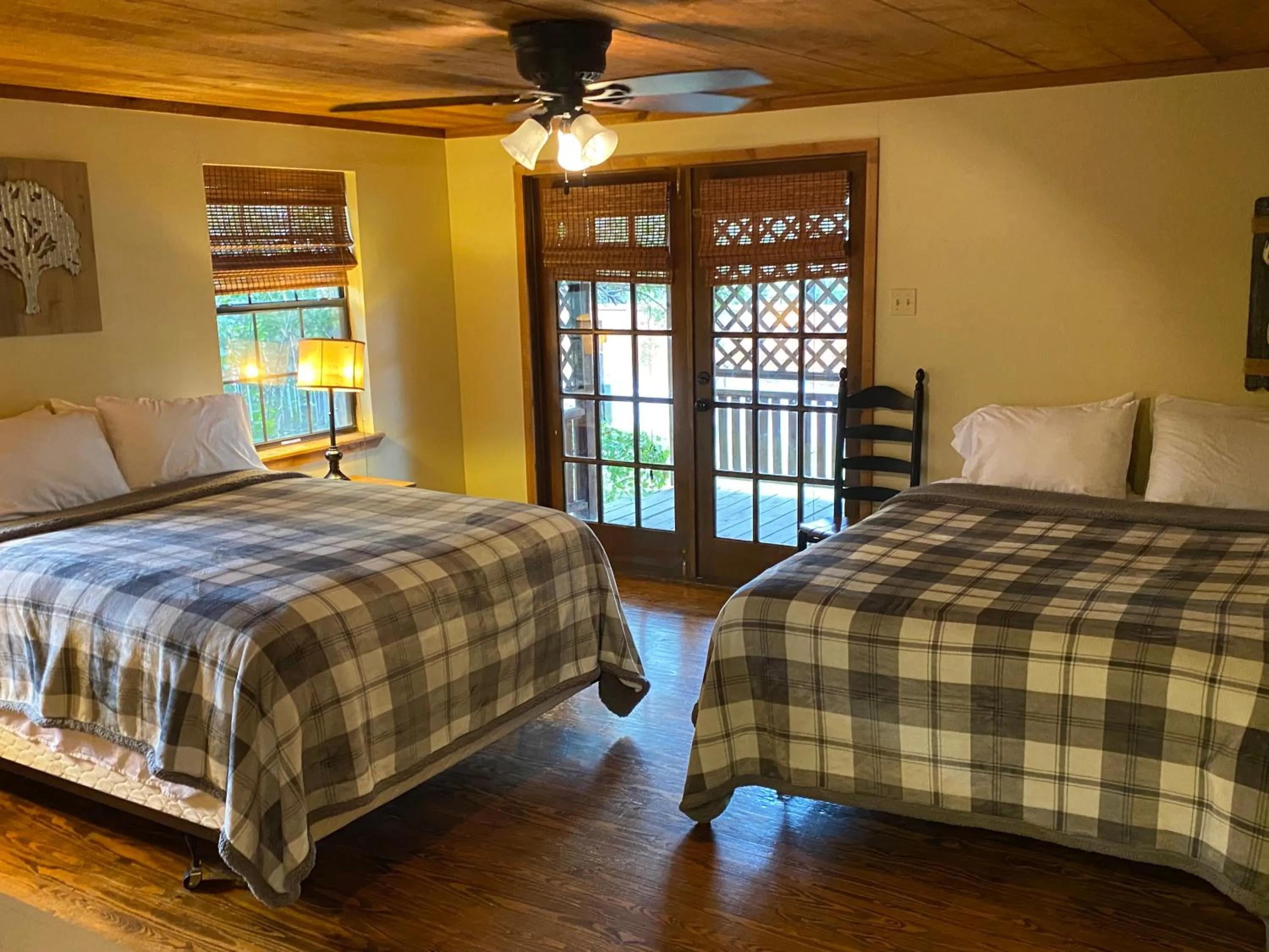 Bedroom, Bed in The Springs Retreat