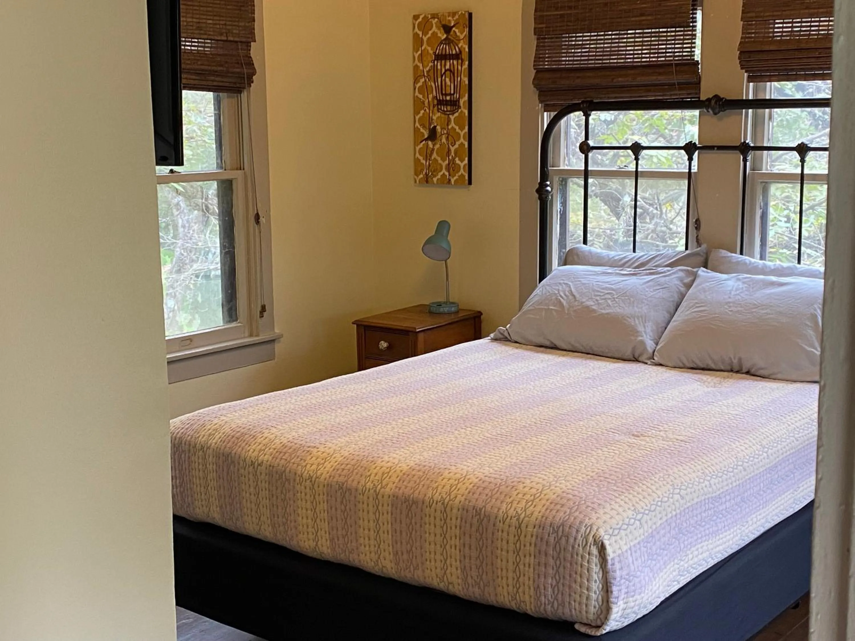 Bedroom, Bed in The Springs Retreat