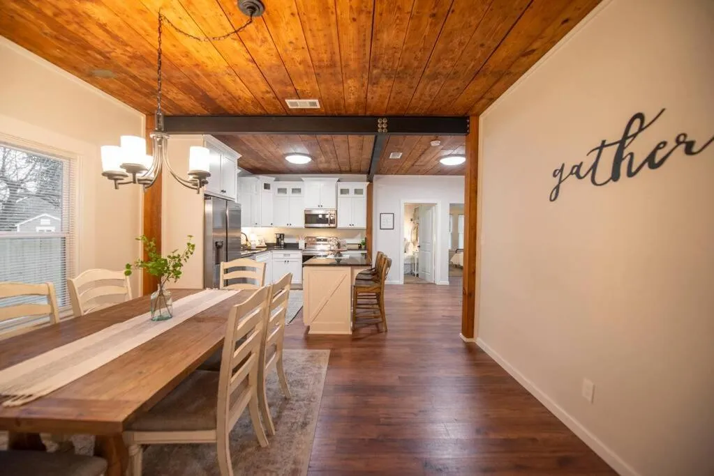 NEW-Ethel Rose Cottage-5 min to Magnolia Silos