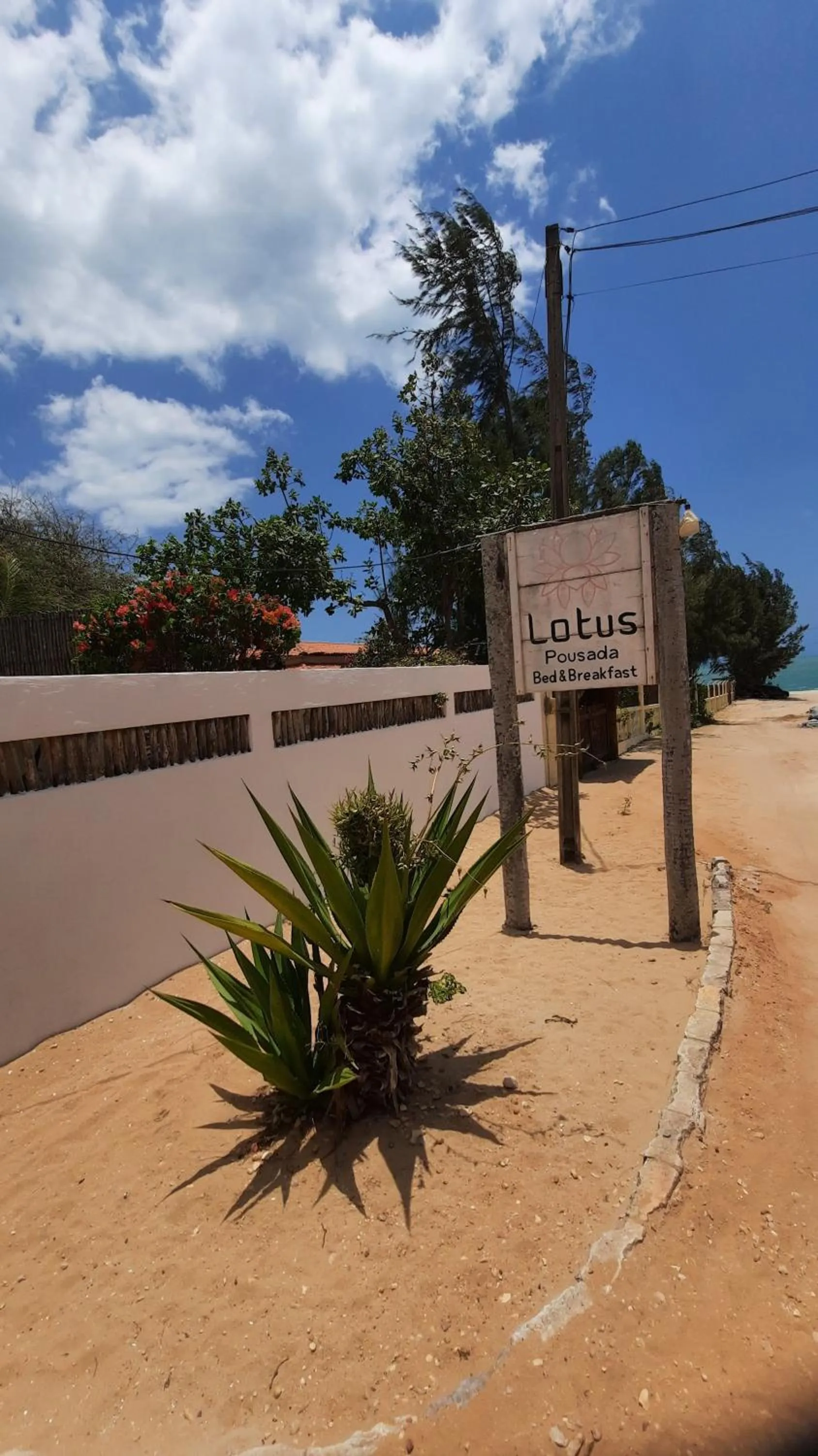 Facade/entrance in Pousada Lotus