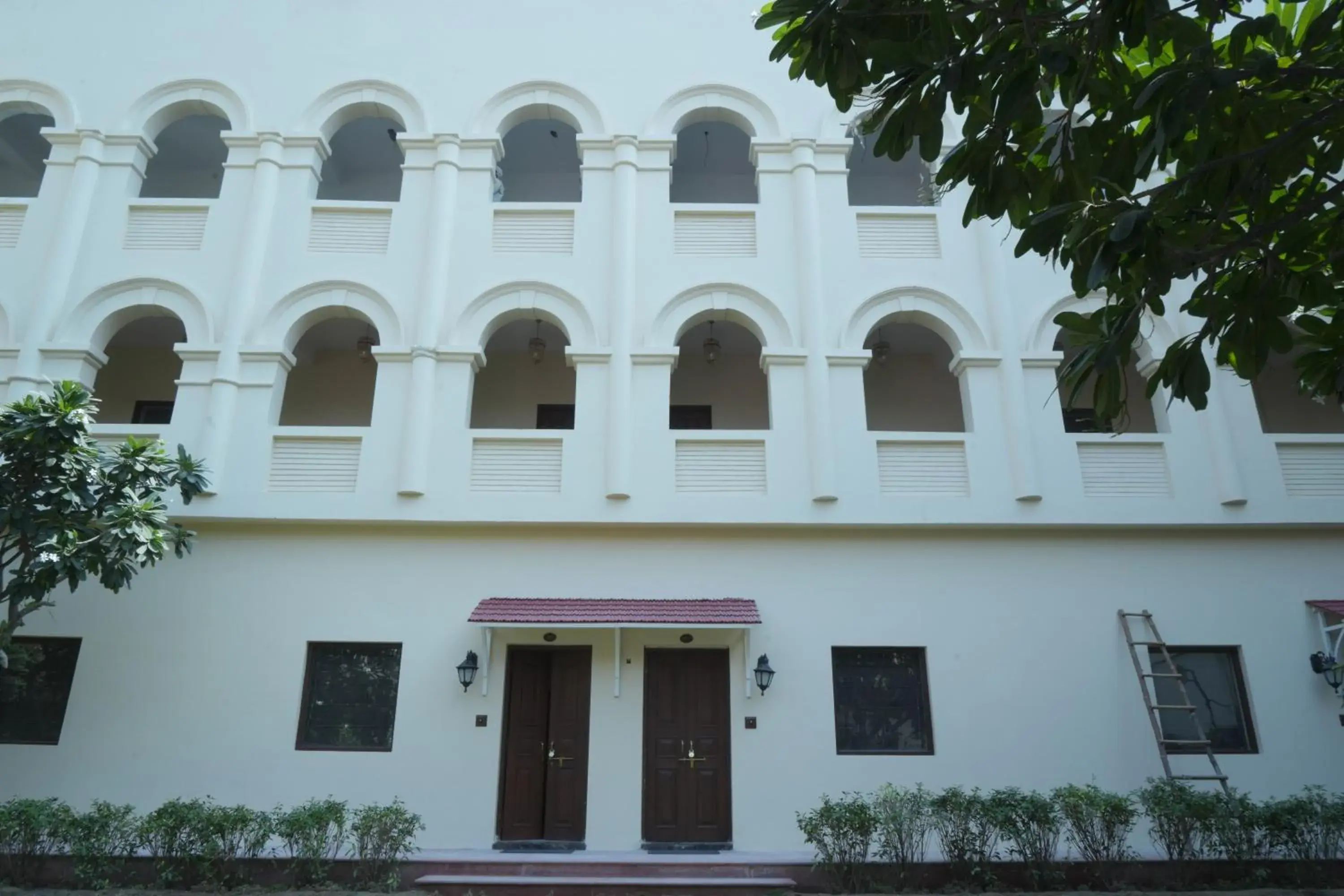 Swimming pool in The Grand Imperial - Heritage Hotel Swimming pool in The Grand Imperial - Heritage Hotel