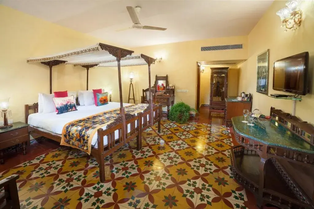 Living room, Bed in The Grand Imperial - Heritage Hotel Living room, Bed in The Grand Imperial - Heritage Hotel