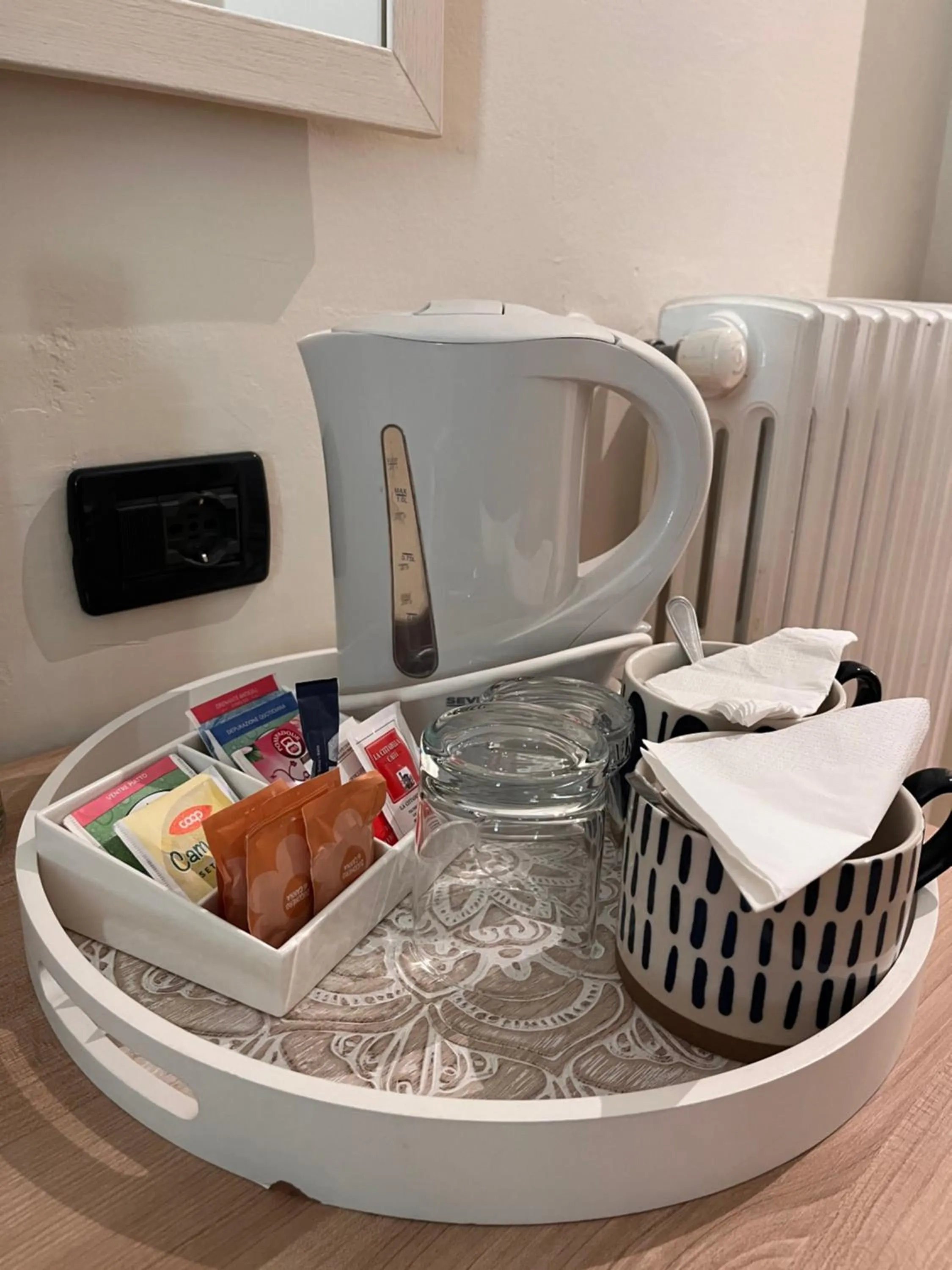 Coffee/tea facilities in Albergo Africa