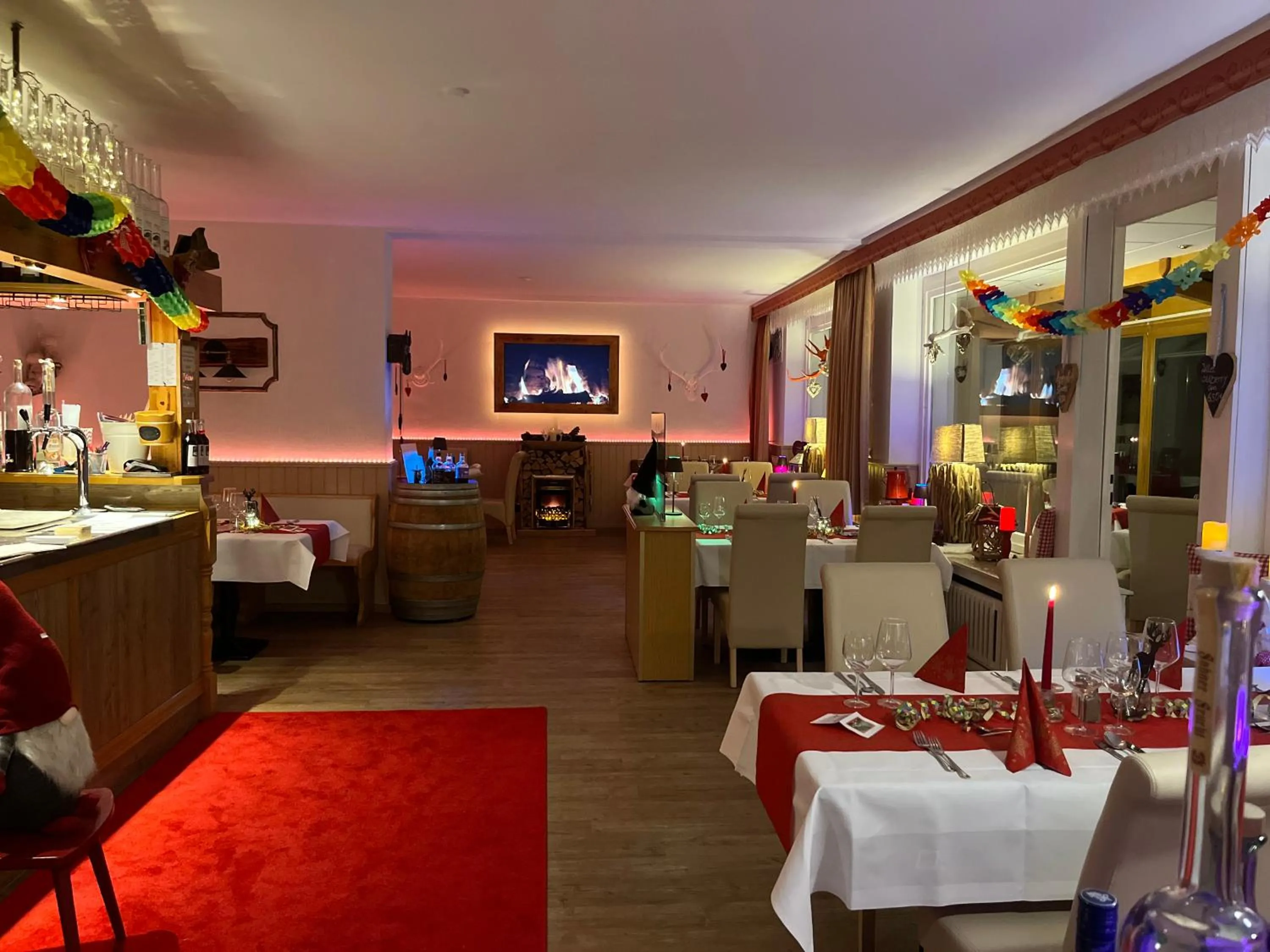 Restaurant/places to eat in Harmonie Hotel Rust