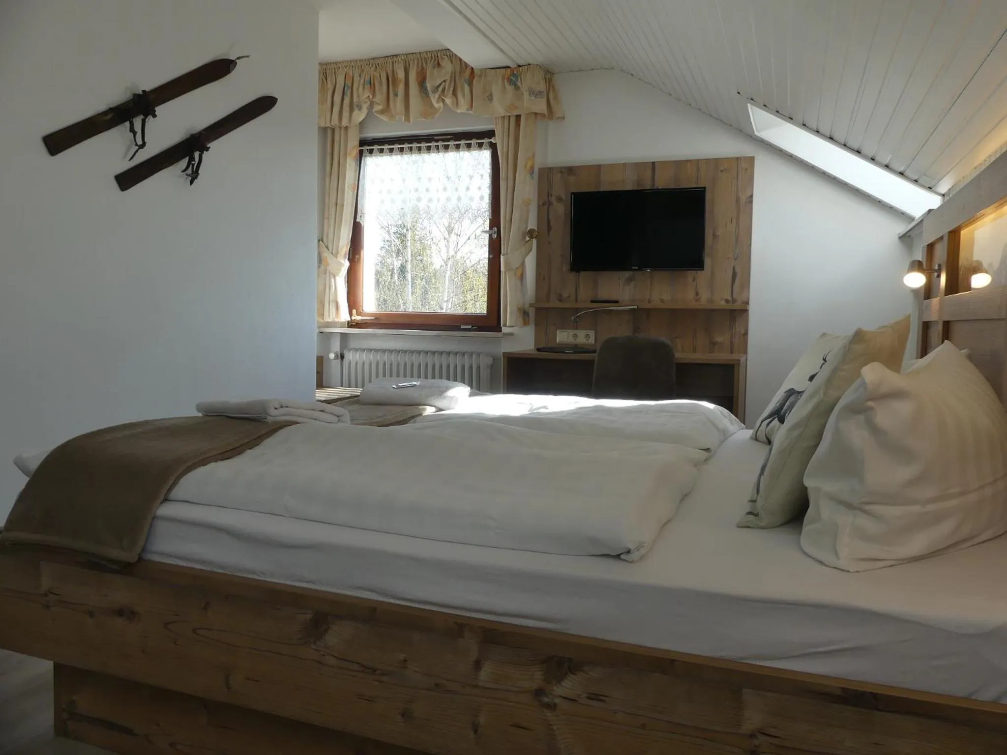 Photo of the whole room, Bed in Harmonie Hotel Rust