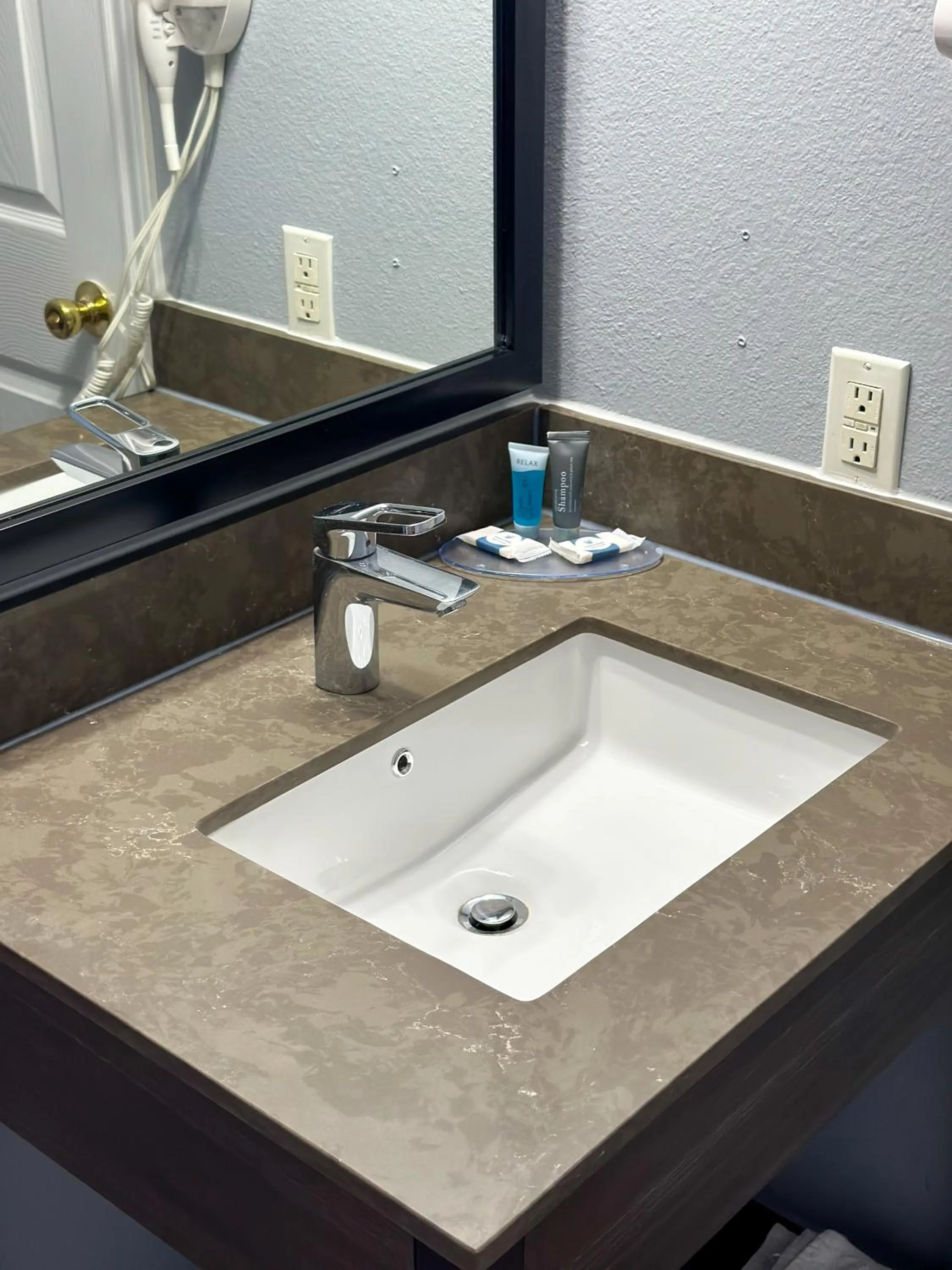 Bathroom in Coastal Bend at Seadrift, Motel & RV Park