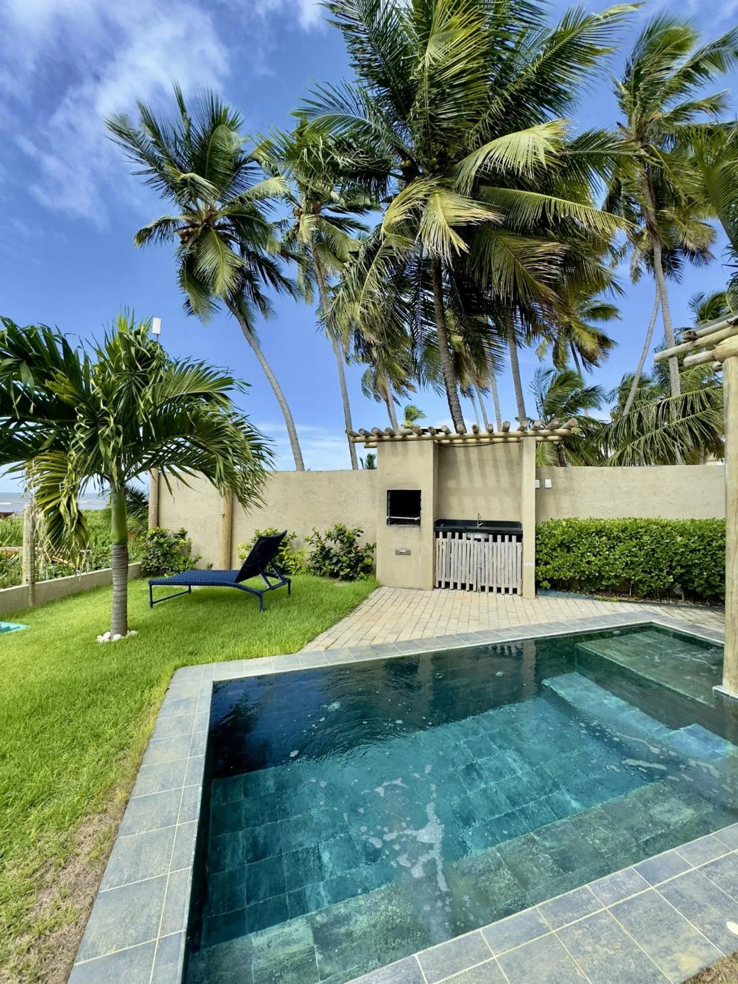Swimming pool in Condomínio Praias de Maragogi & Casas Deluxe
