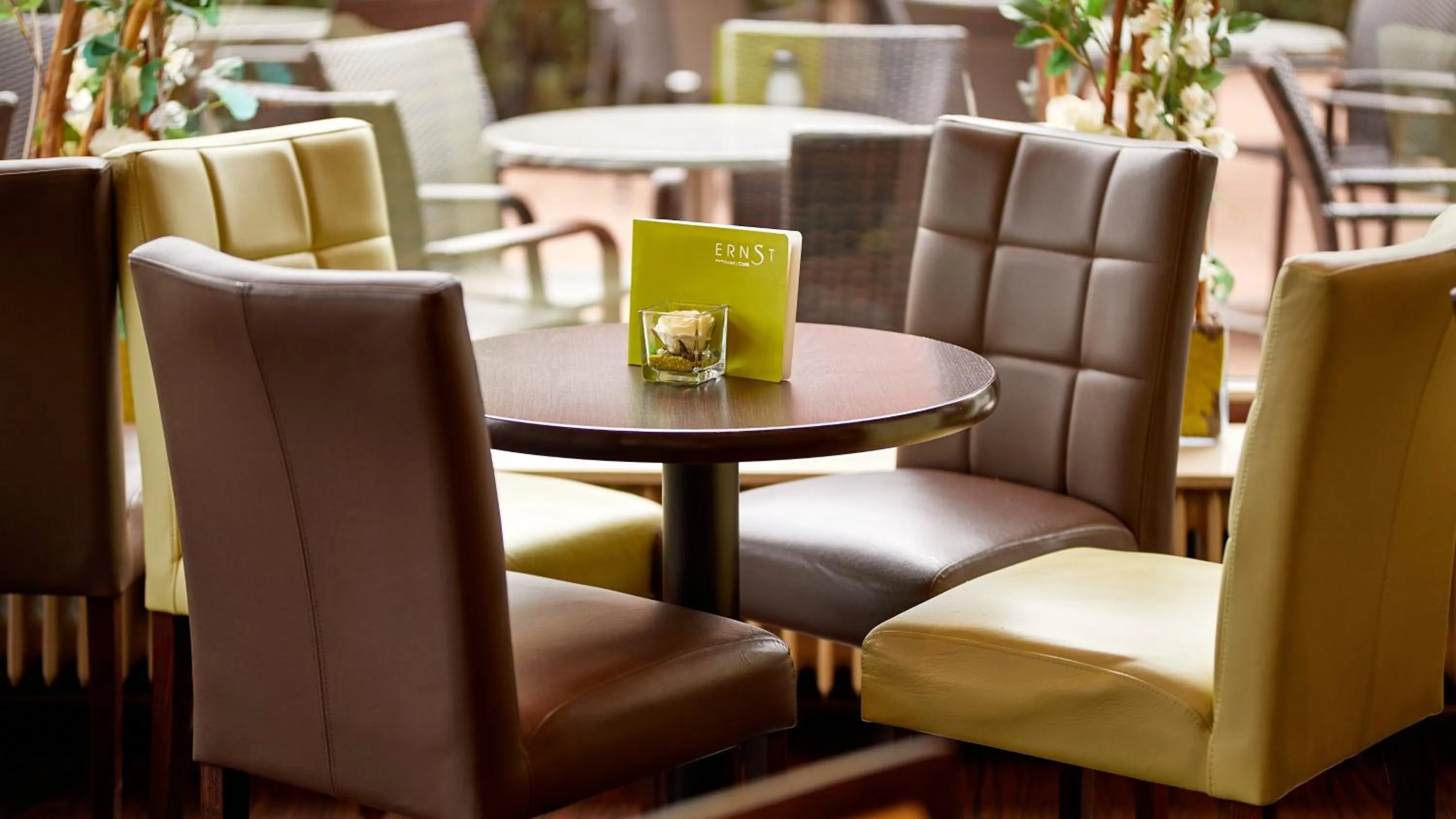 Breakfast in Hotel Café Ernst