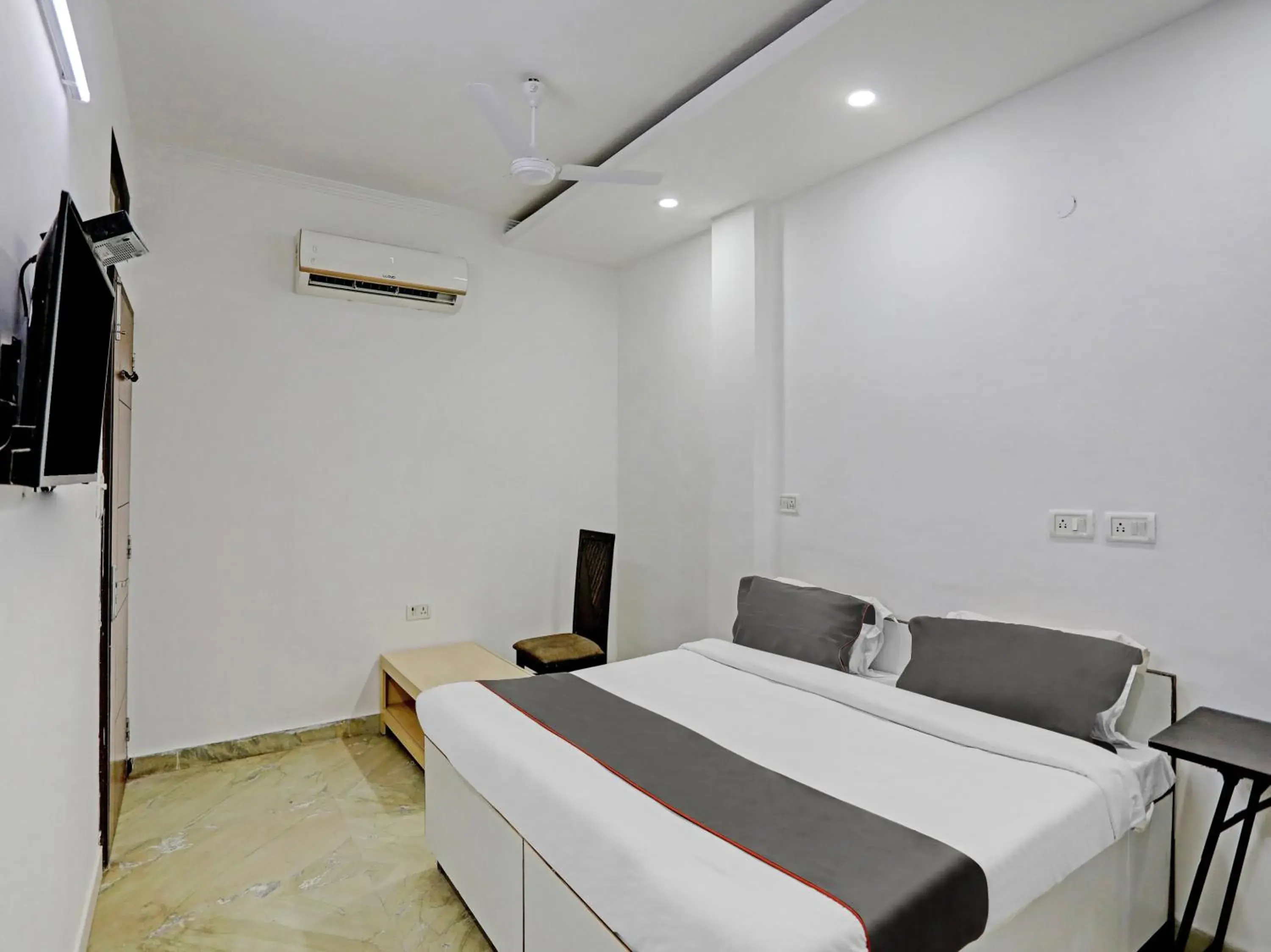 Bedroom, Bed in The Pinaki Residency Bedroom, Bed in The Pinaki Residency