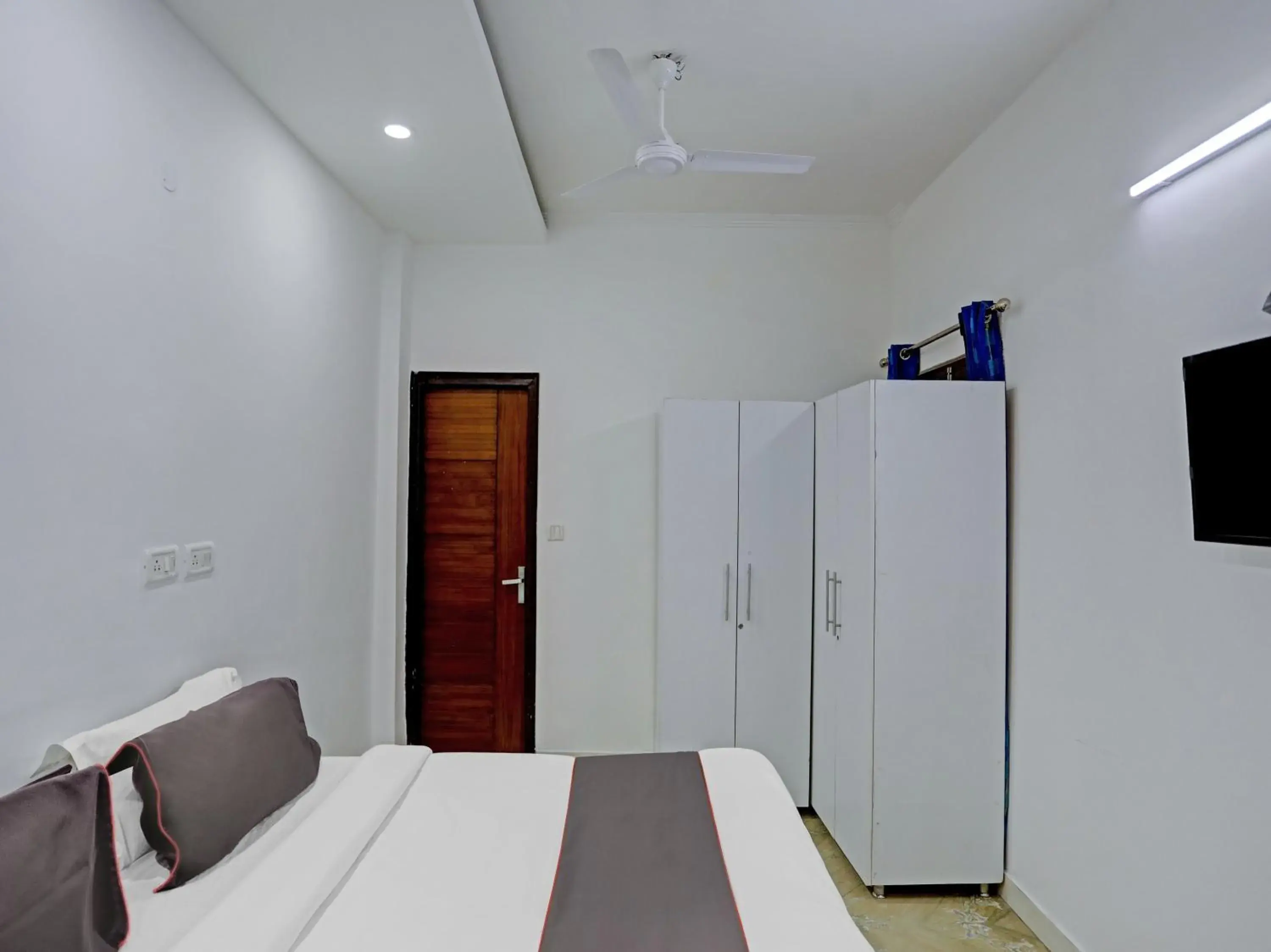 Bedroom, Bed in The Pinaki Residency Bedroom, Bed in The Pinaki Residency