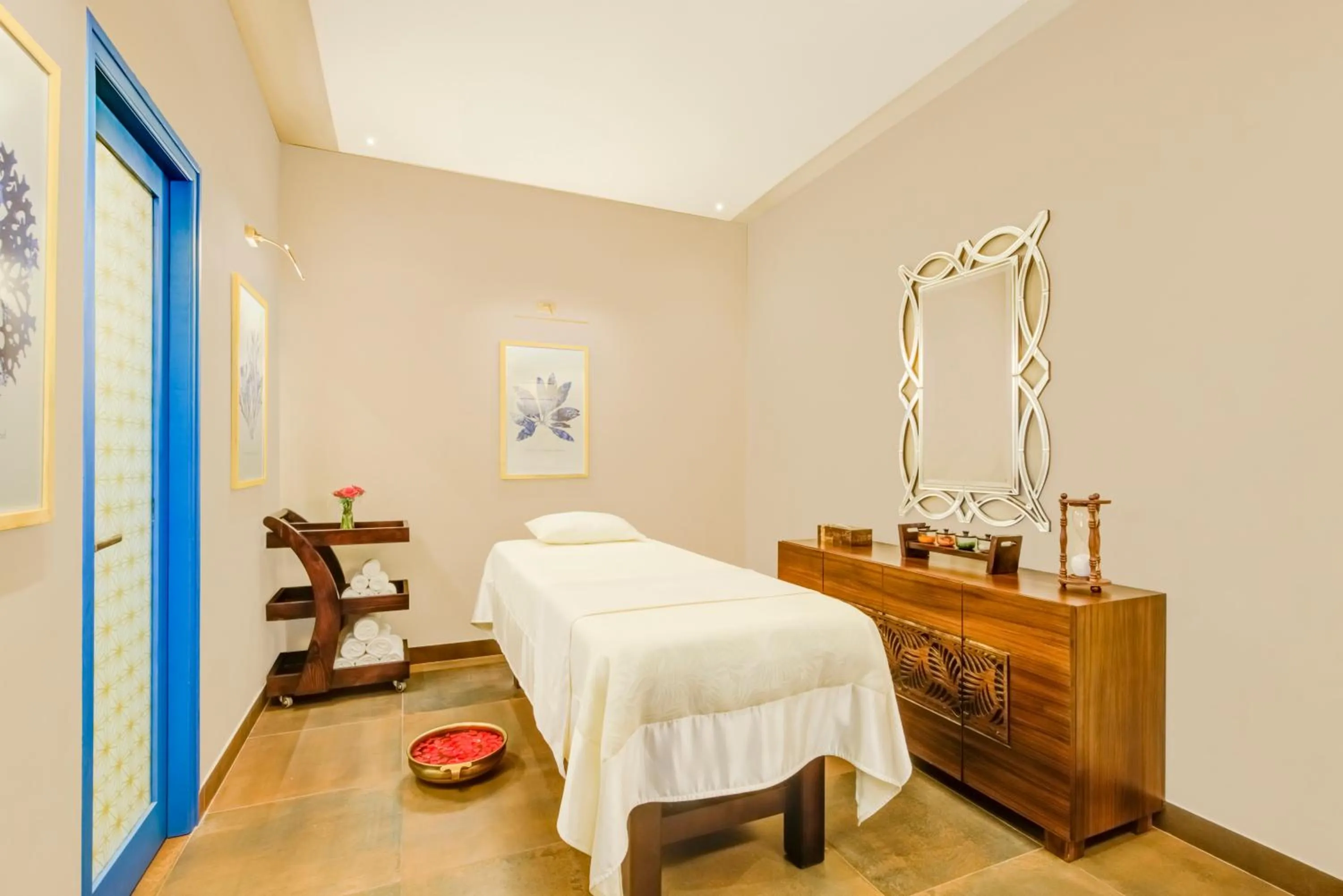 Massage in Aurika, Coorg Luxury by Lemon Tree Hotels