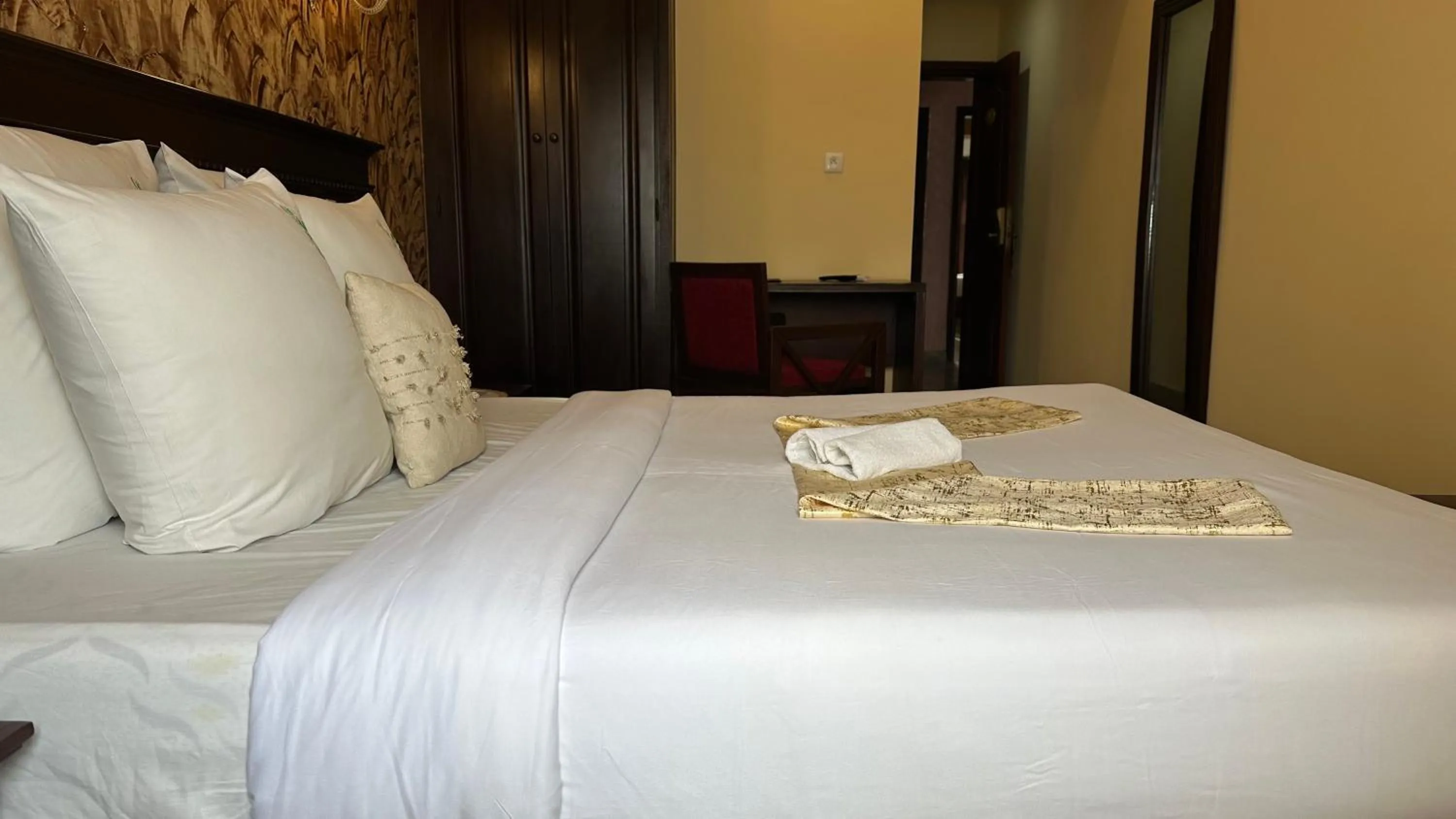 Bed in Hotel Vallée Des Princes