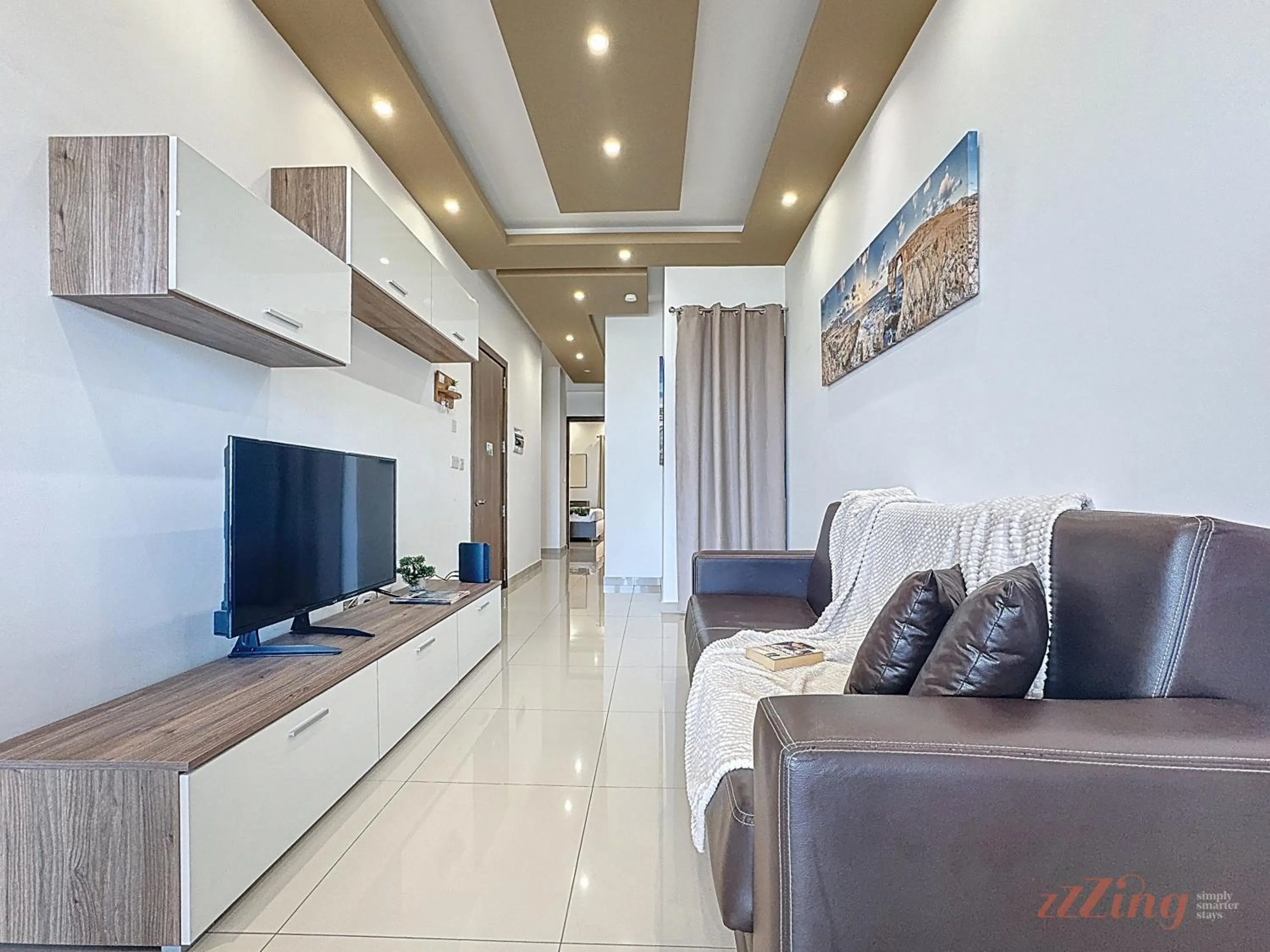 Living room in Elegant Seafront Duplex with Stunning Panoramic Views