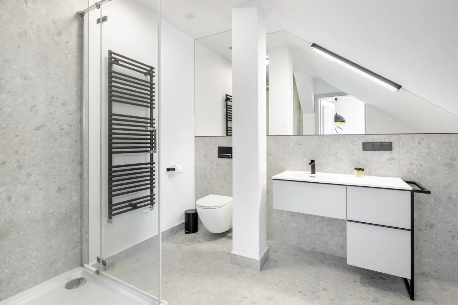 Bathroom in Apartamenty L11, Limanowskiego