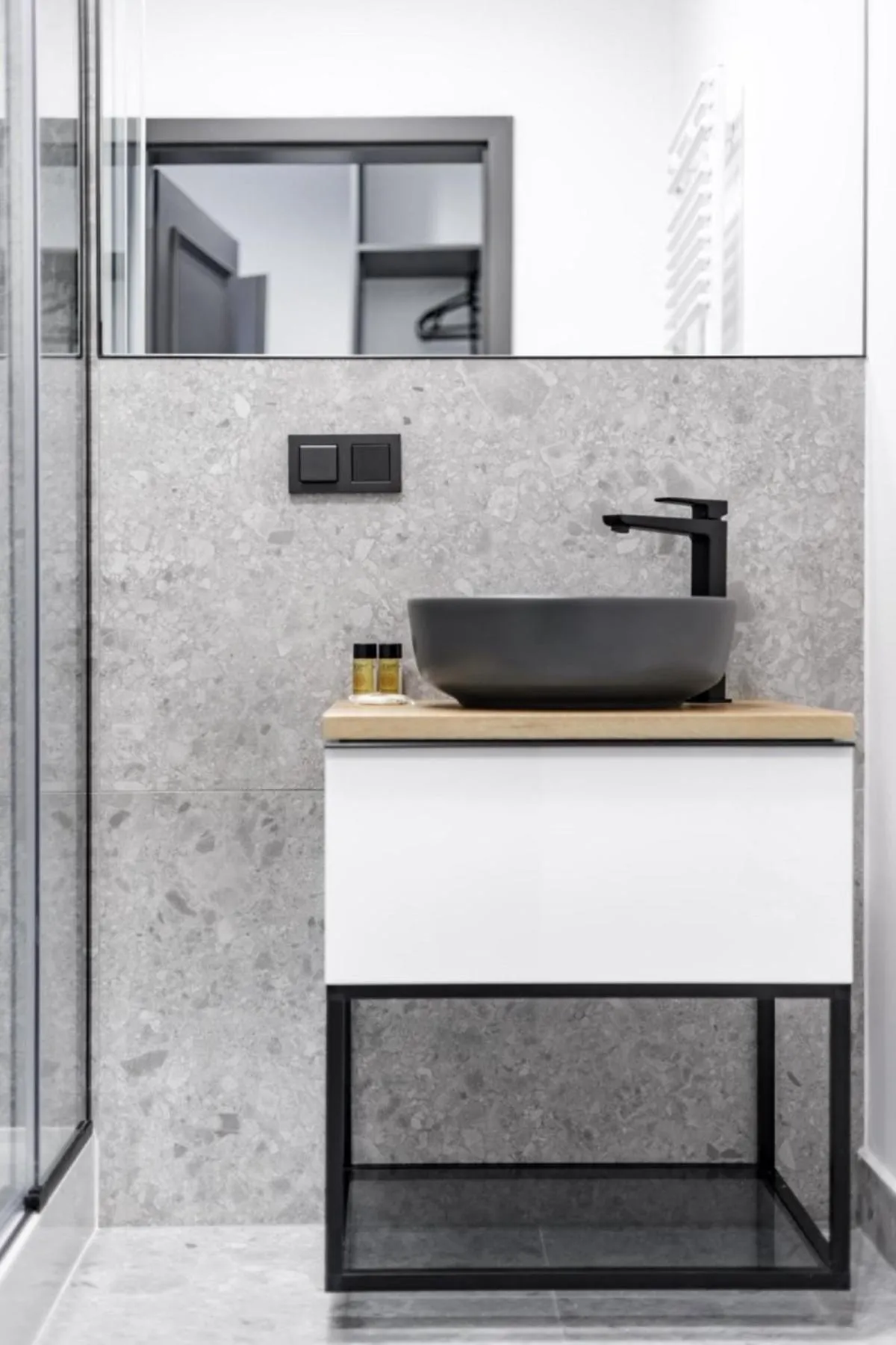 Bathroom in Apartamenty L11, Limanowskiego