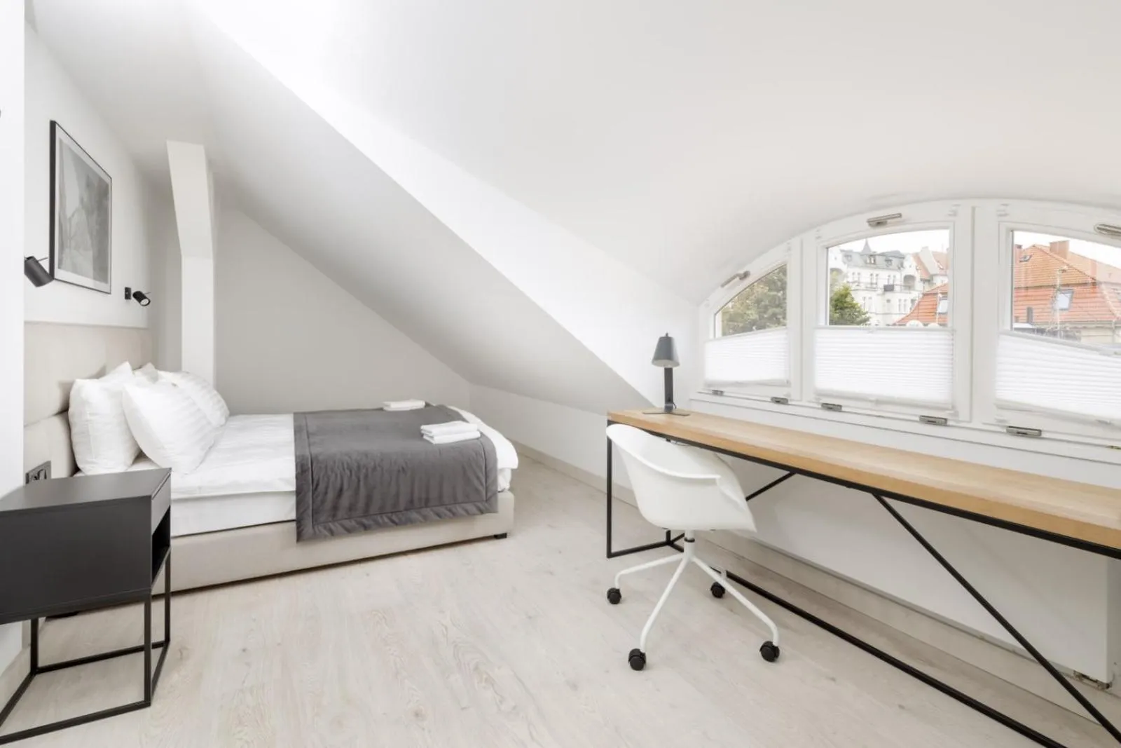 Photo of the whole room, Bed in Apartamenty L11, Limanowskiego