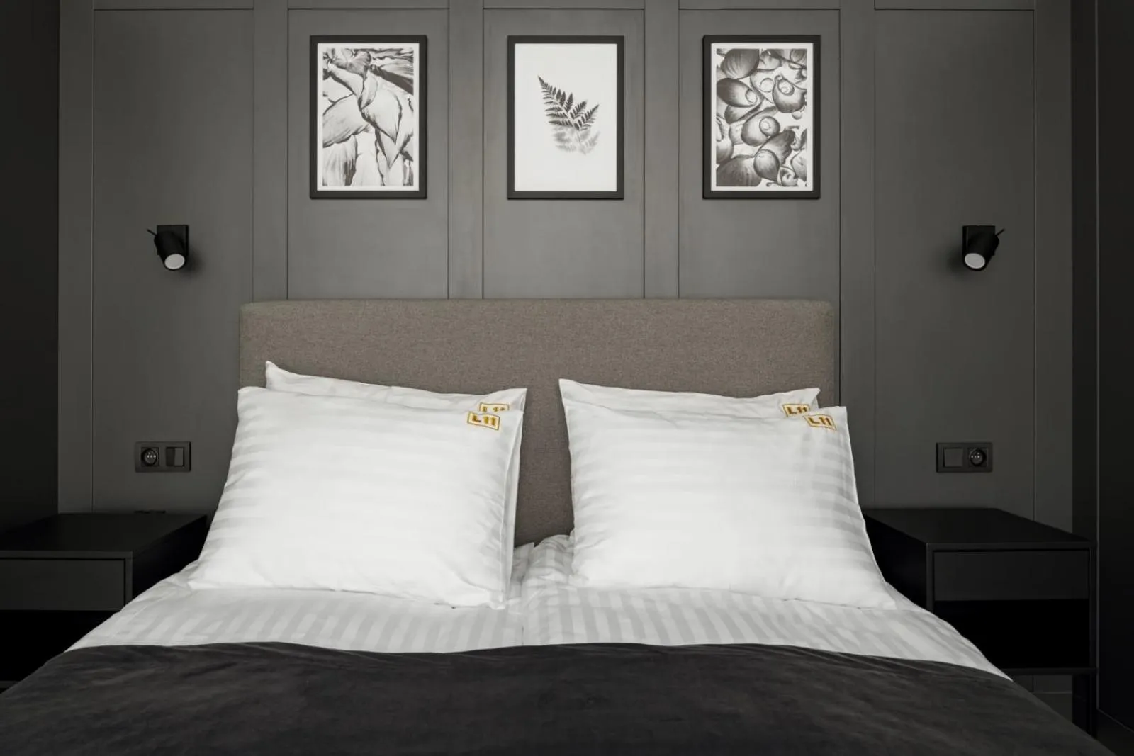 Bed in Apartamenty L11, Limanowskiego