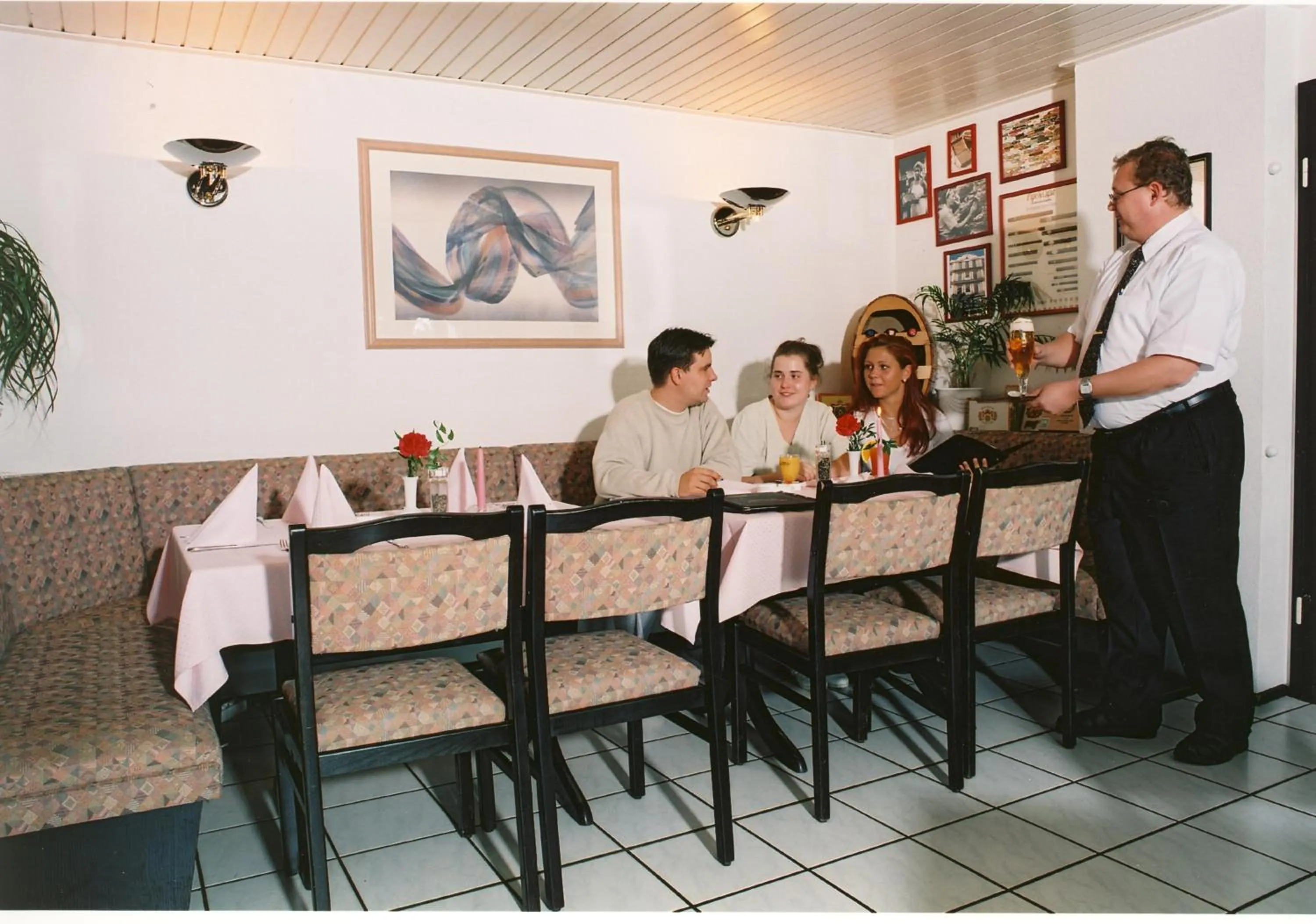 Restaurant/places to eat in Hotel Abendroth