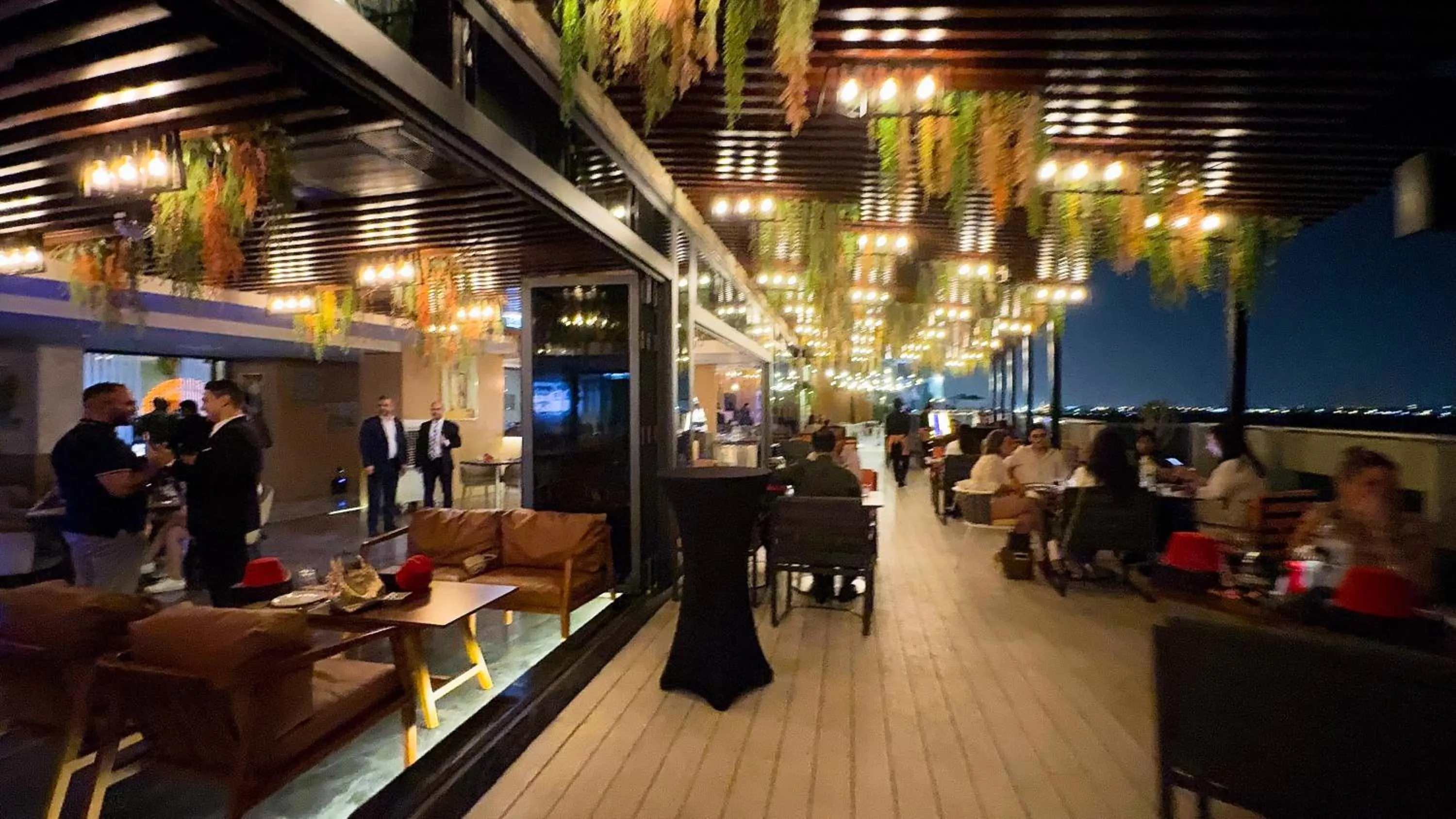 Restaurant/places to eat in Millennium Place Mirdif