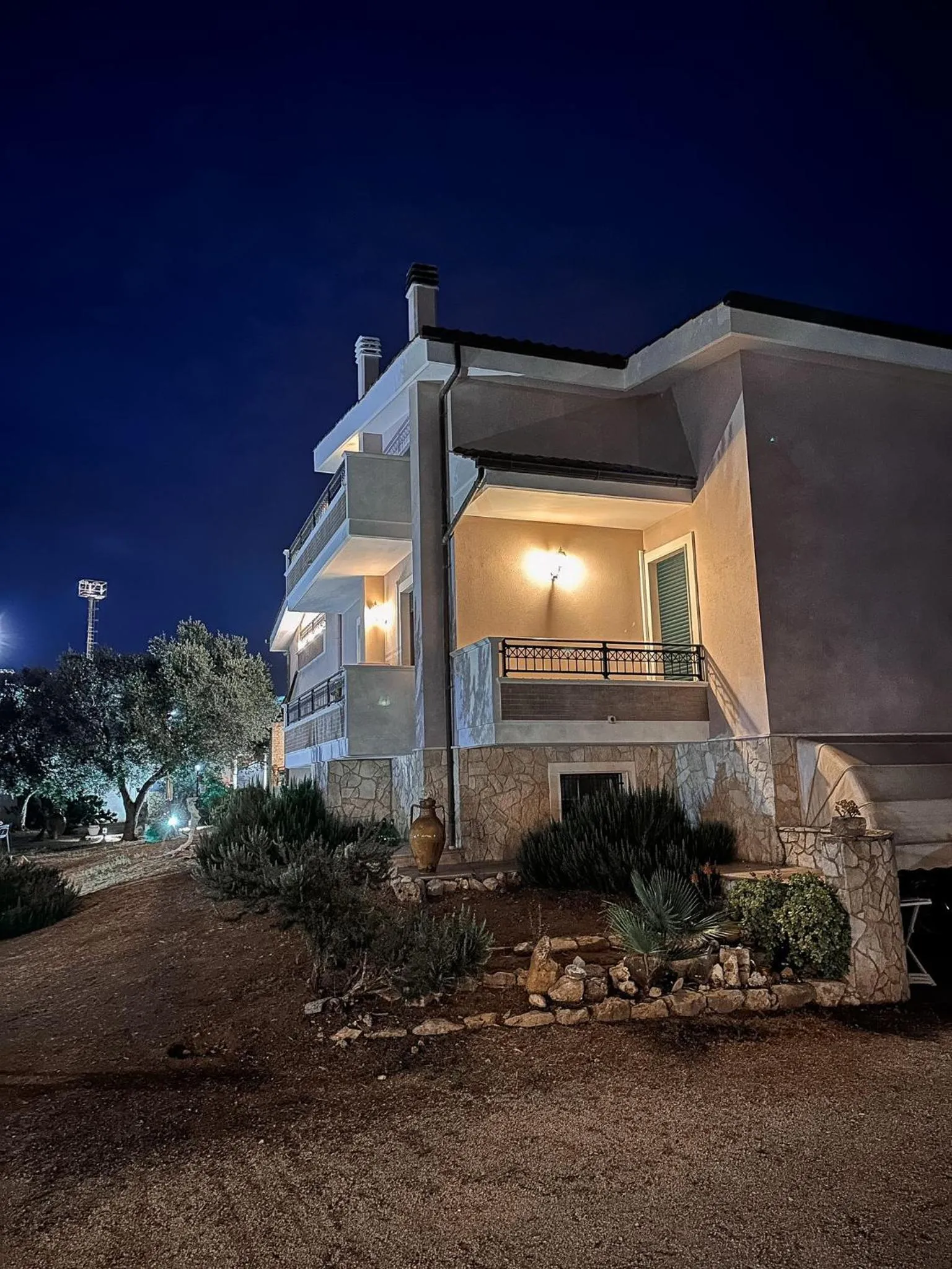 Property building in Villa Mariella