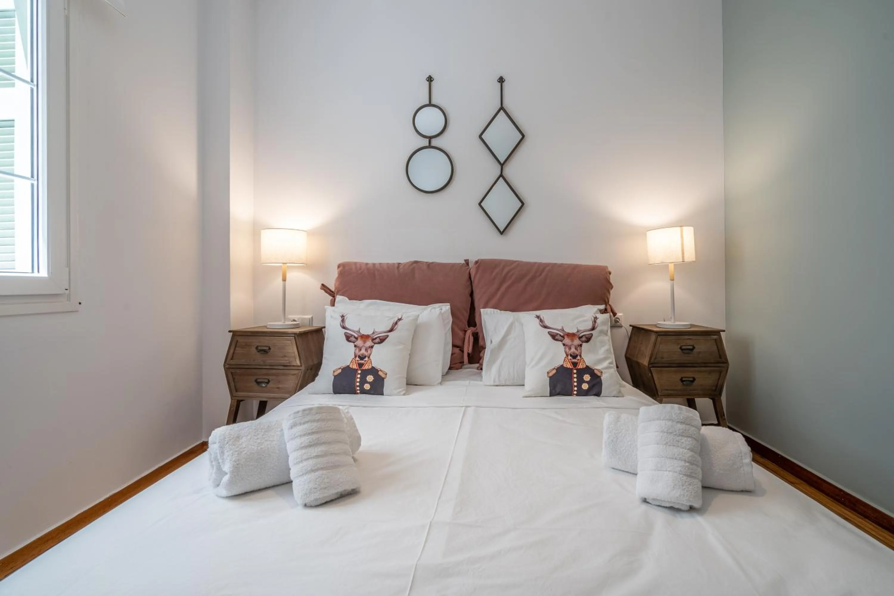 Bed in Athens Gift, only 300m from Acropolis Museum