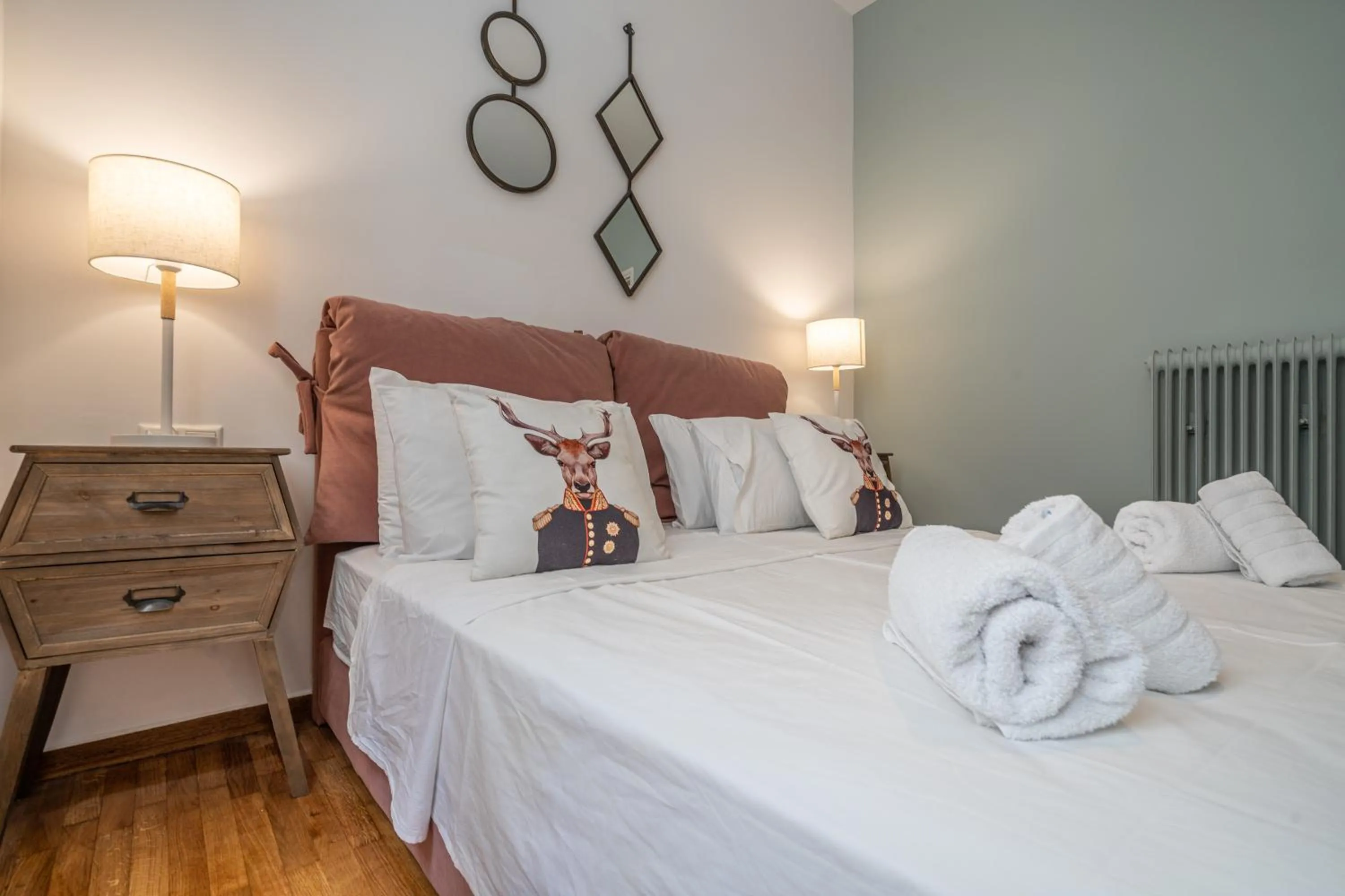 Bed in Athens Gift, only 300m from Acropolis Museum
