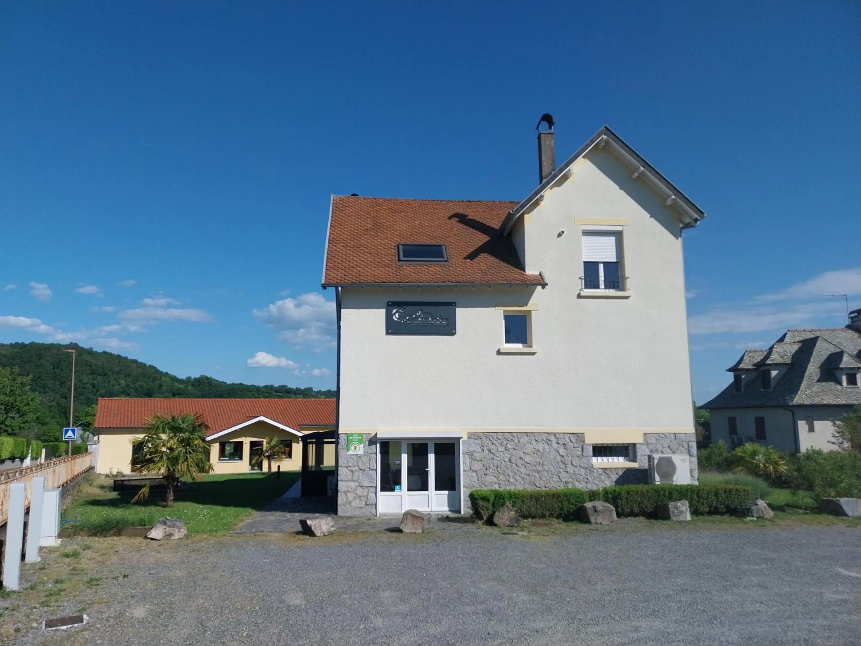 Logis Hôtel Restaurant Cruzel