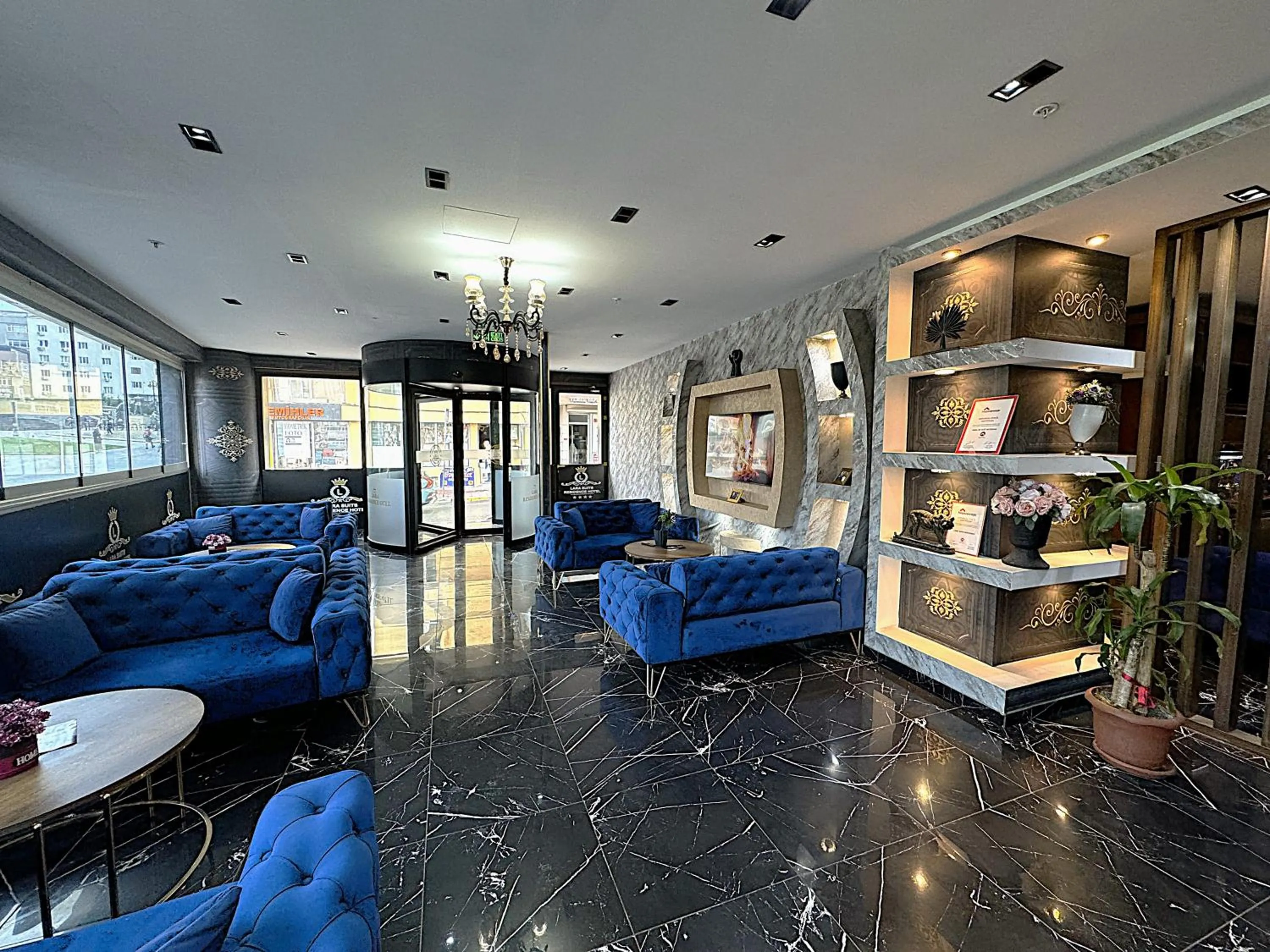 Lobby or reception in Grand Lara Hotel & Apartments