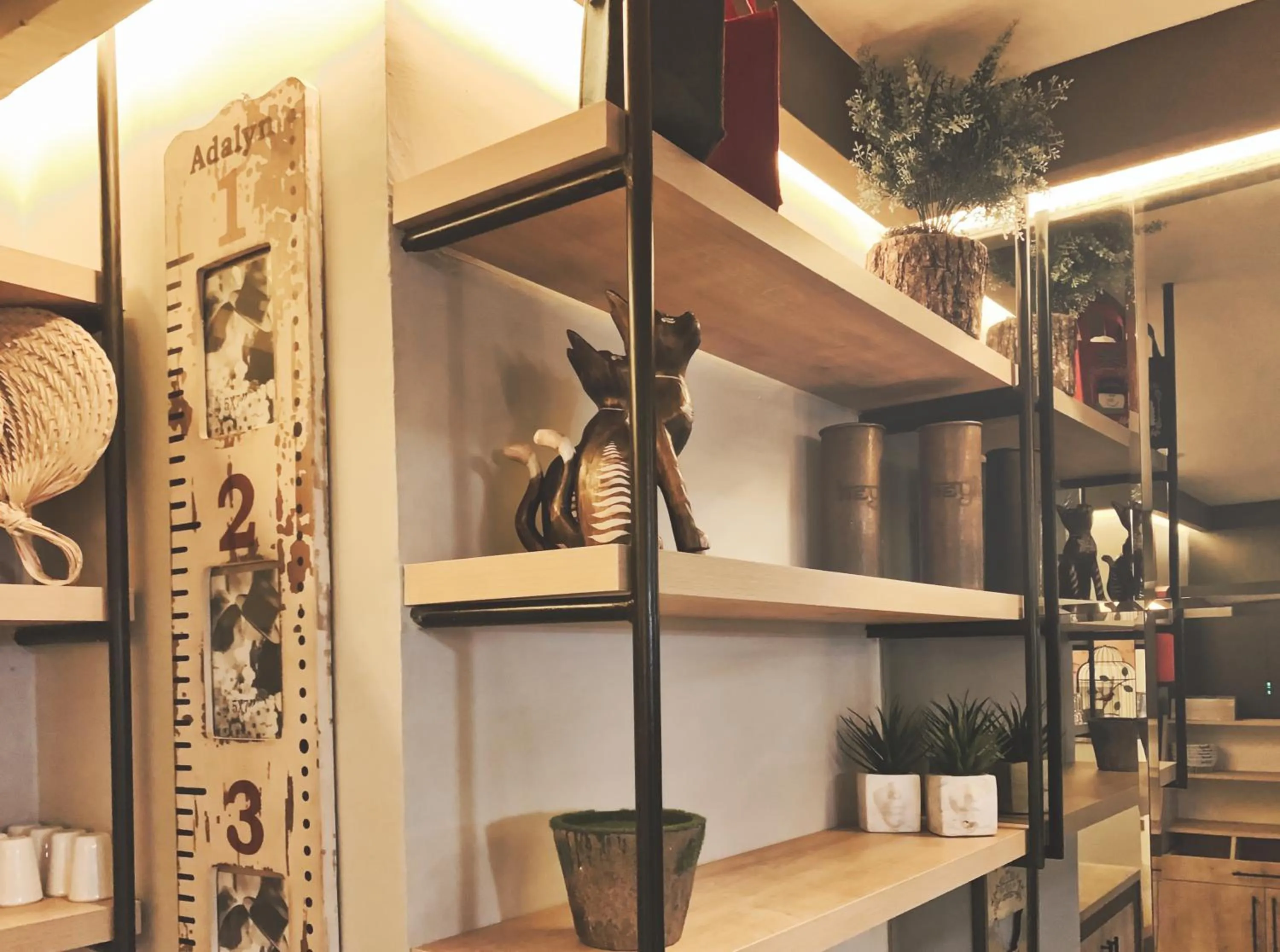 Lobby or reception in L'opera Deluxe Hotel