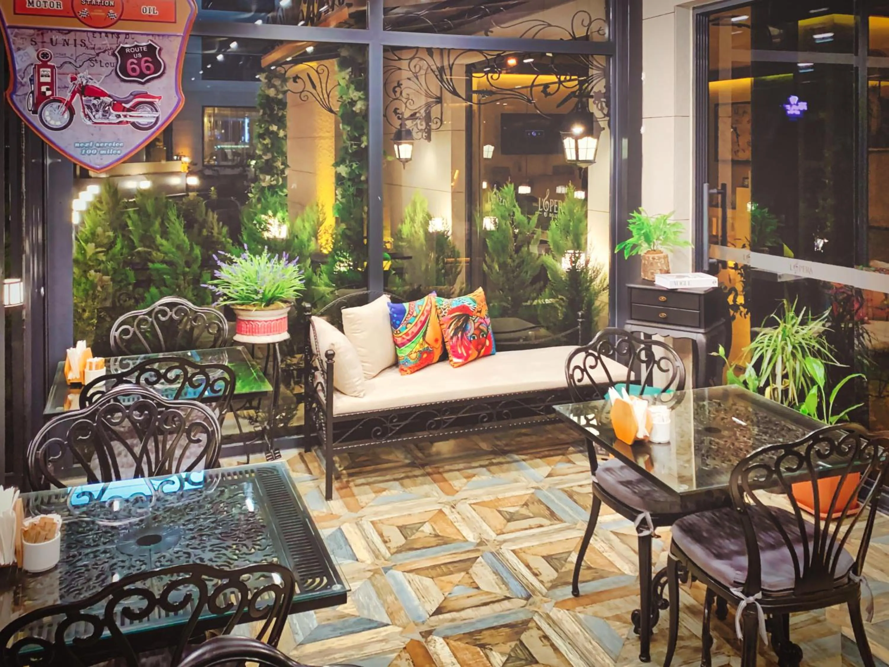 Lobby or reception in L'opera Deluxe Hotel