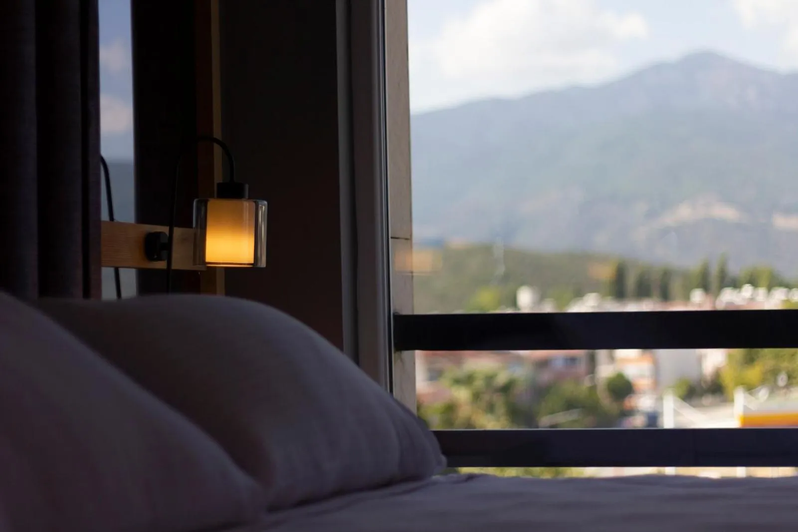 Bed in L'opera Deluxe Hotel