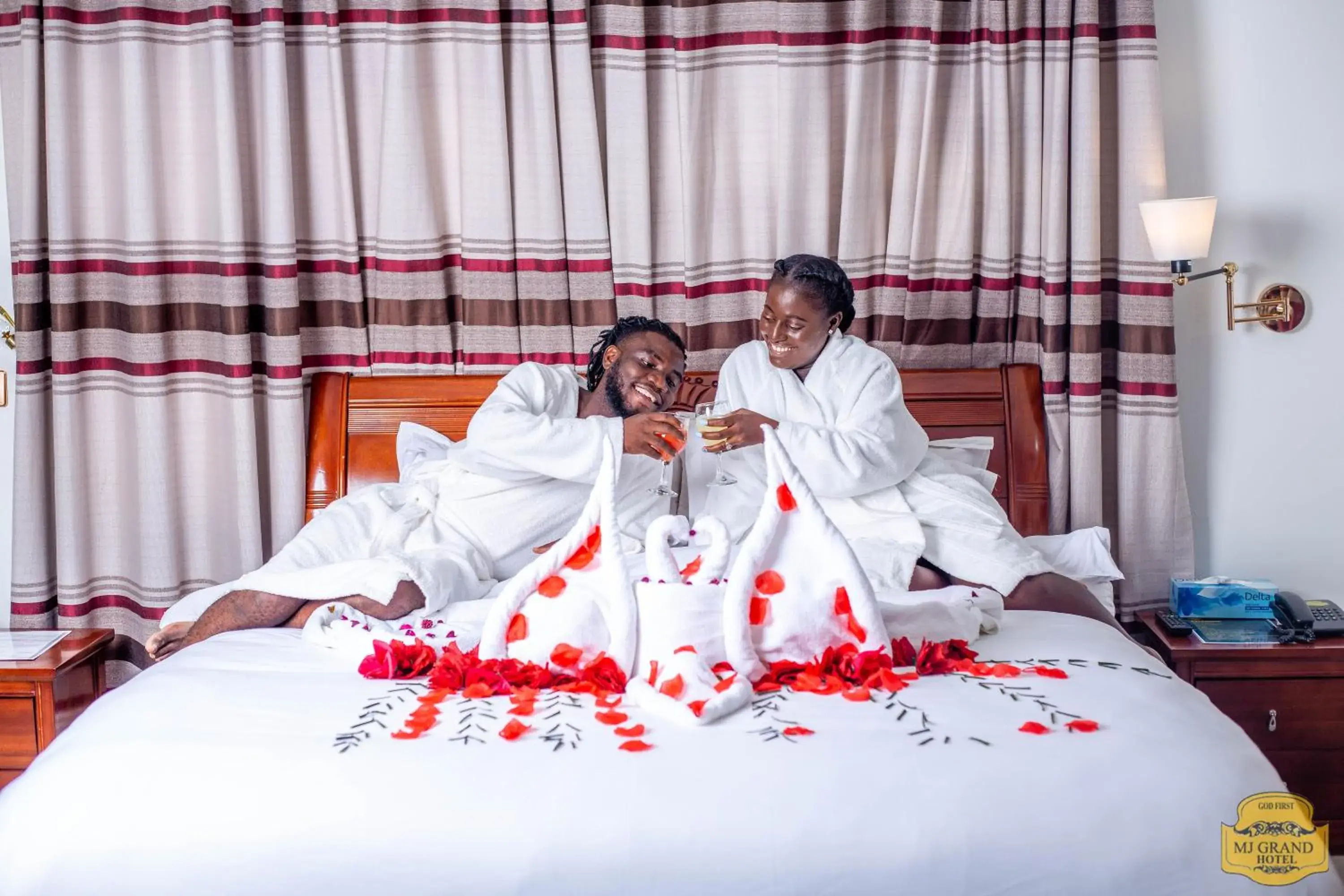 Guests, Bed in MJ Grand Hotel Guests, Bed in MJ Grand Hotel