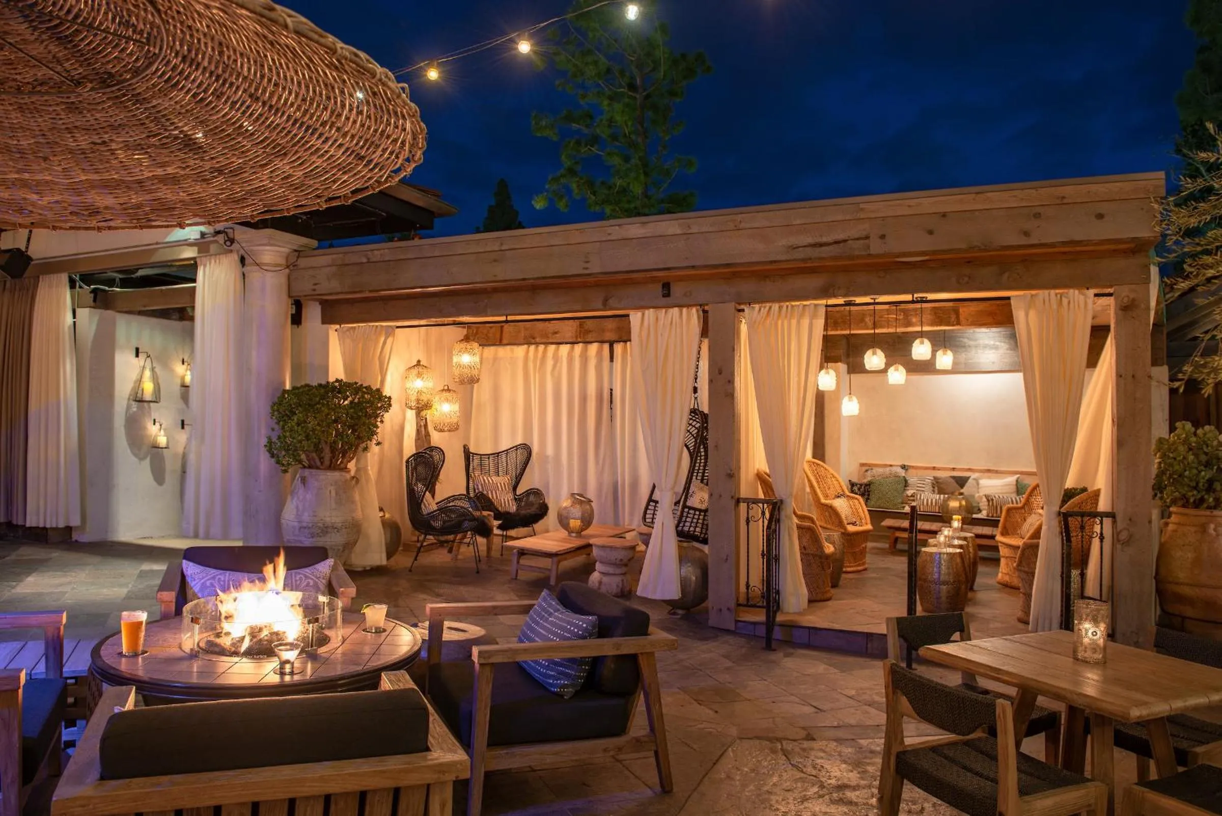 Westlake Village Inn