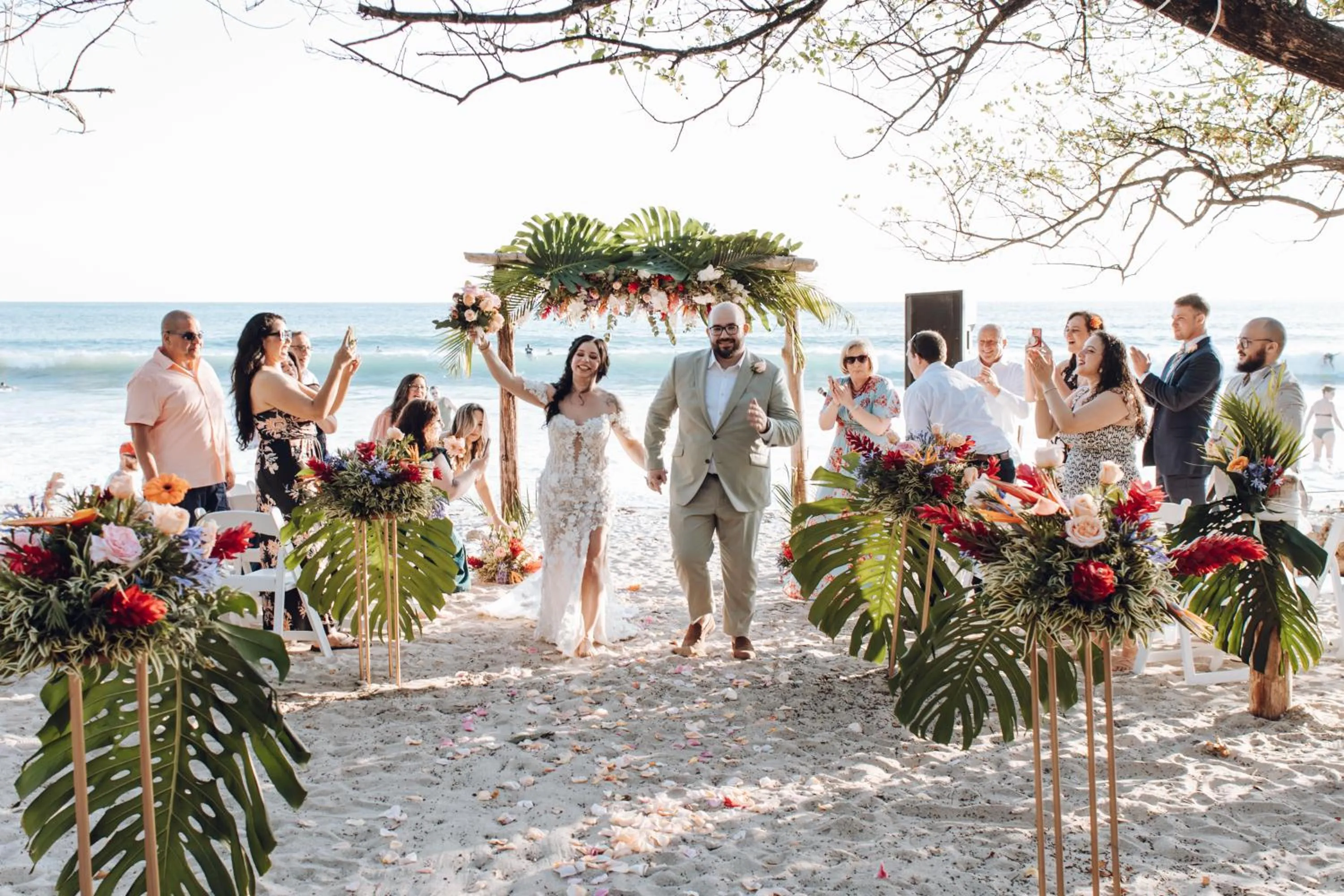 wedding in Banana Beach Bungalows