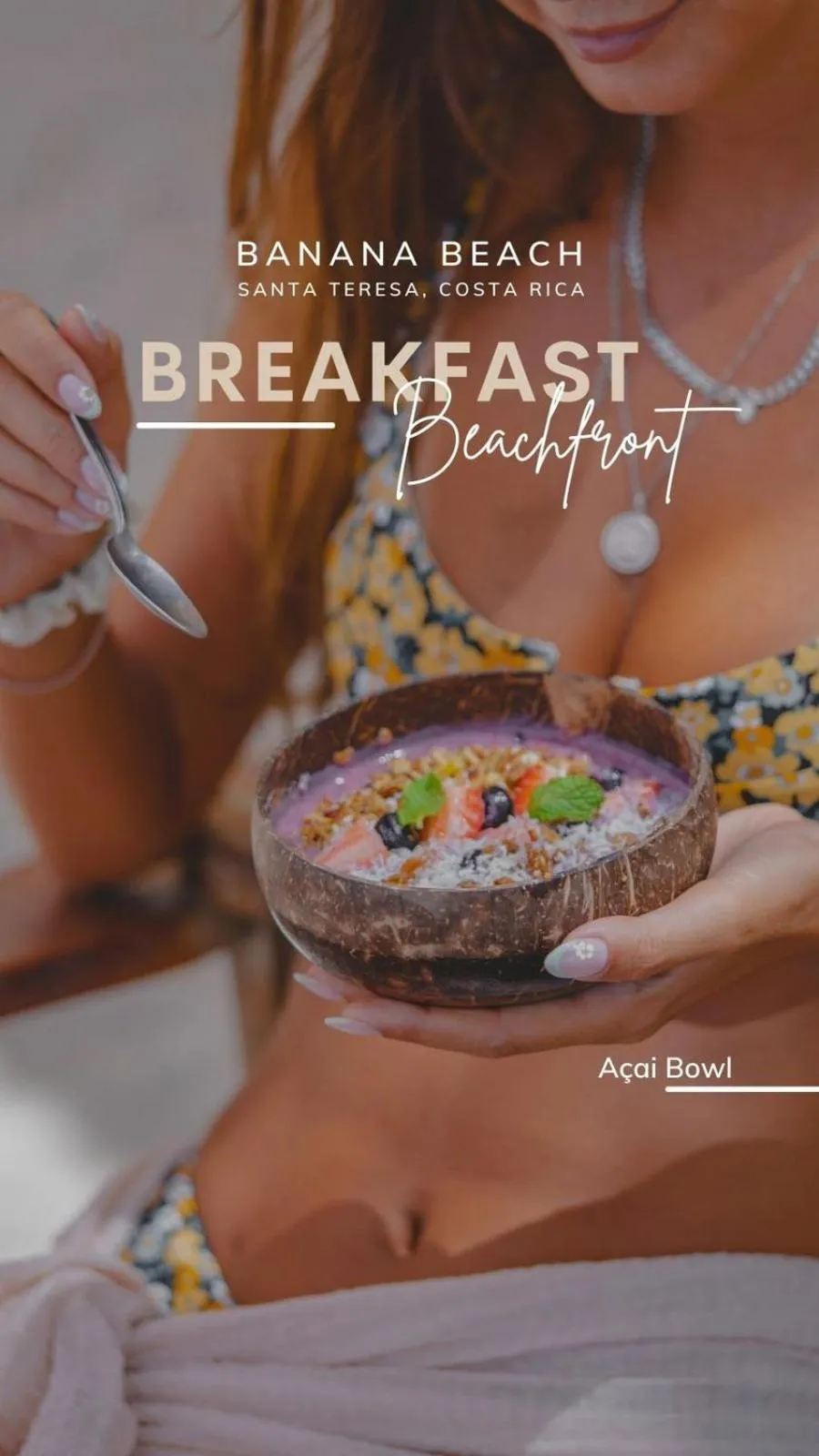 Breakfast in Banana Beach Bungalows