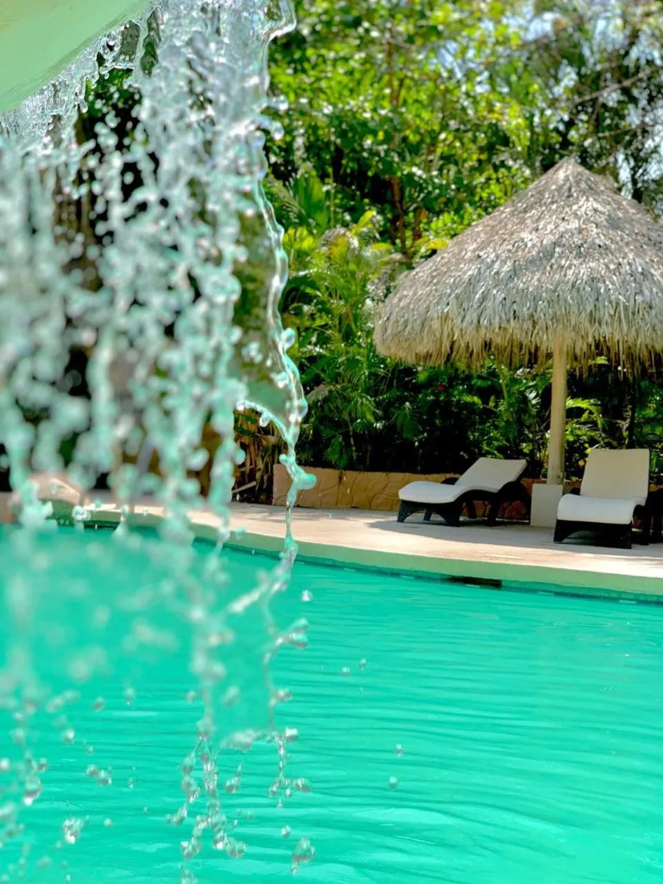 Swimming pool in Banana Beach Bungalows