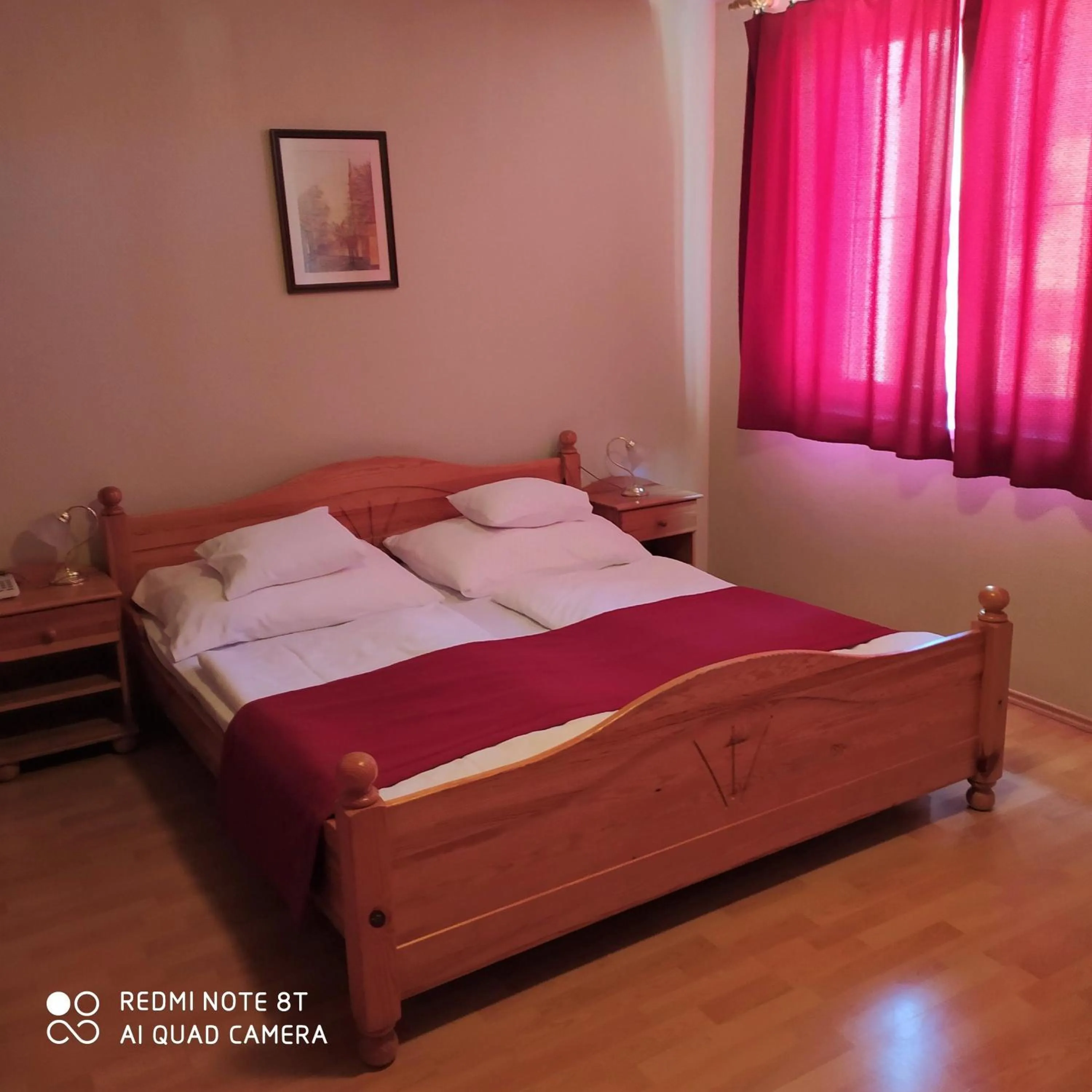 Bedroom, Bed in Bacchus Panzió