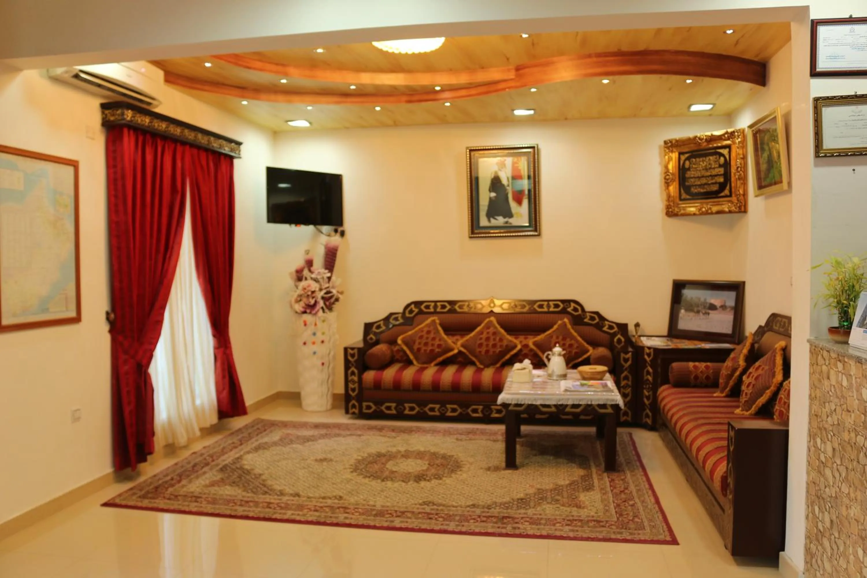 Lobby or reception in Al Karam Hotel Apartment